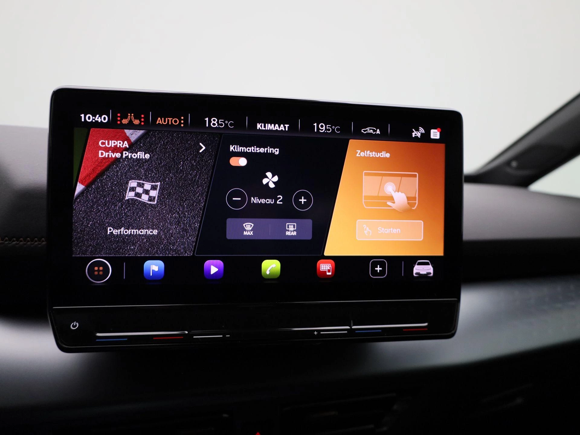 CUPRA Born Adrenaline 62 kWh