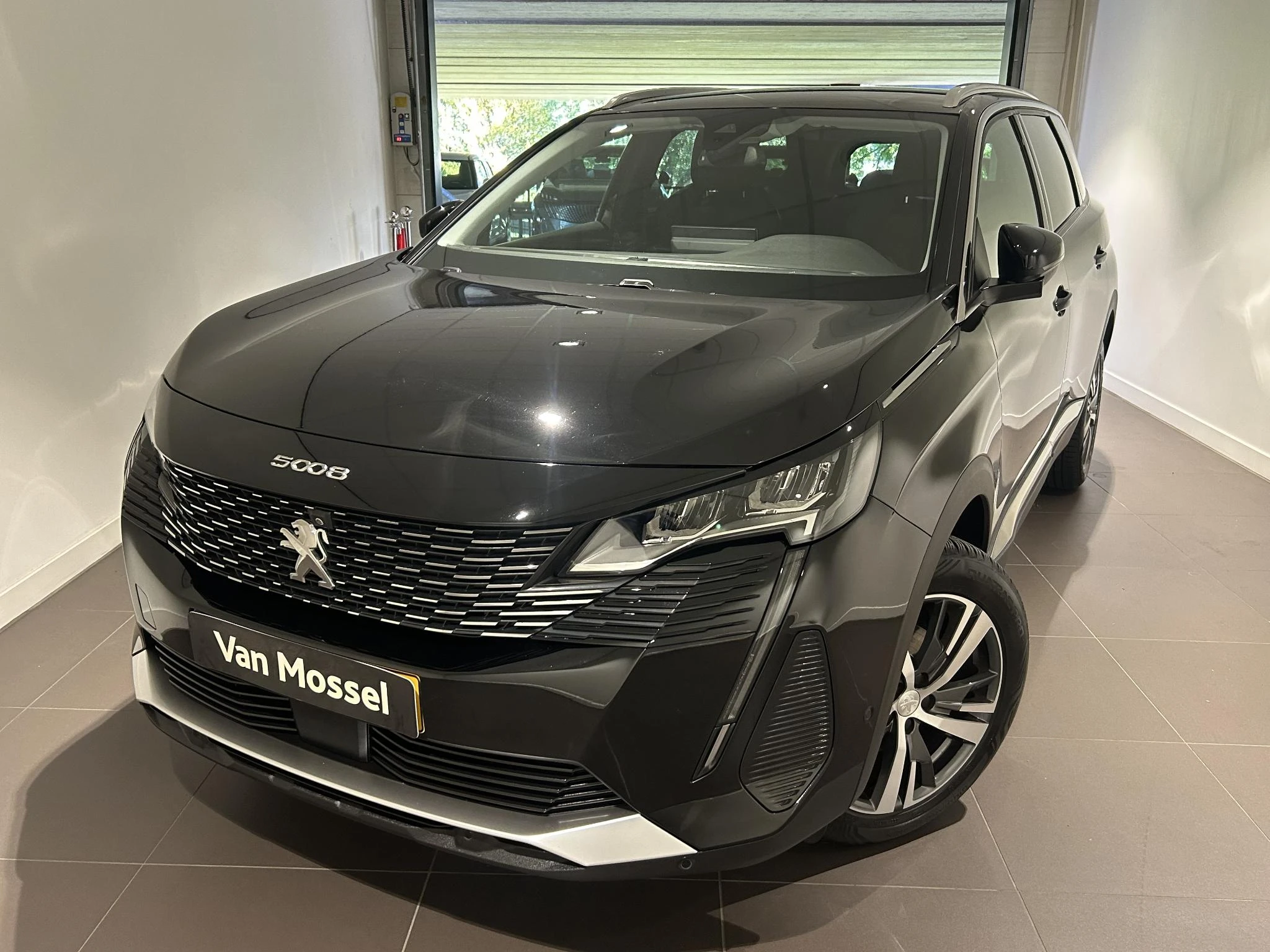 Peugeot-5008-image-30