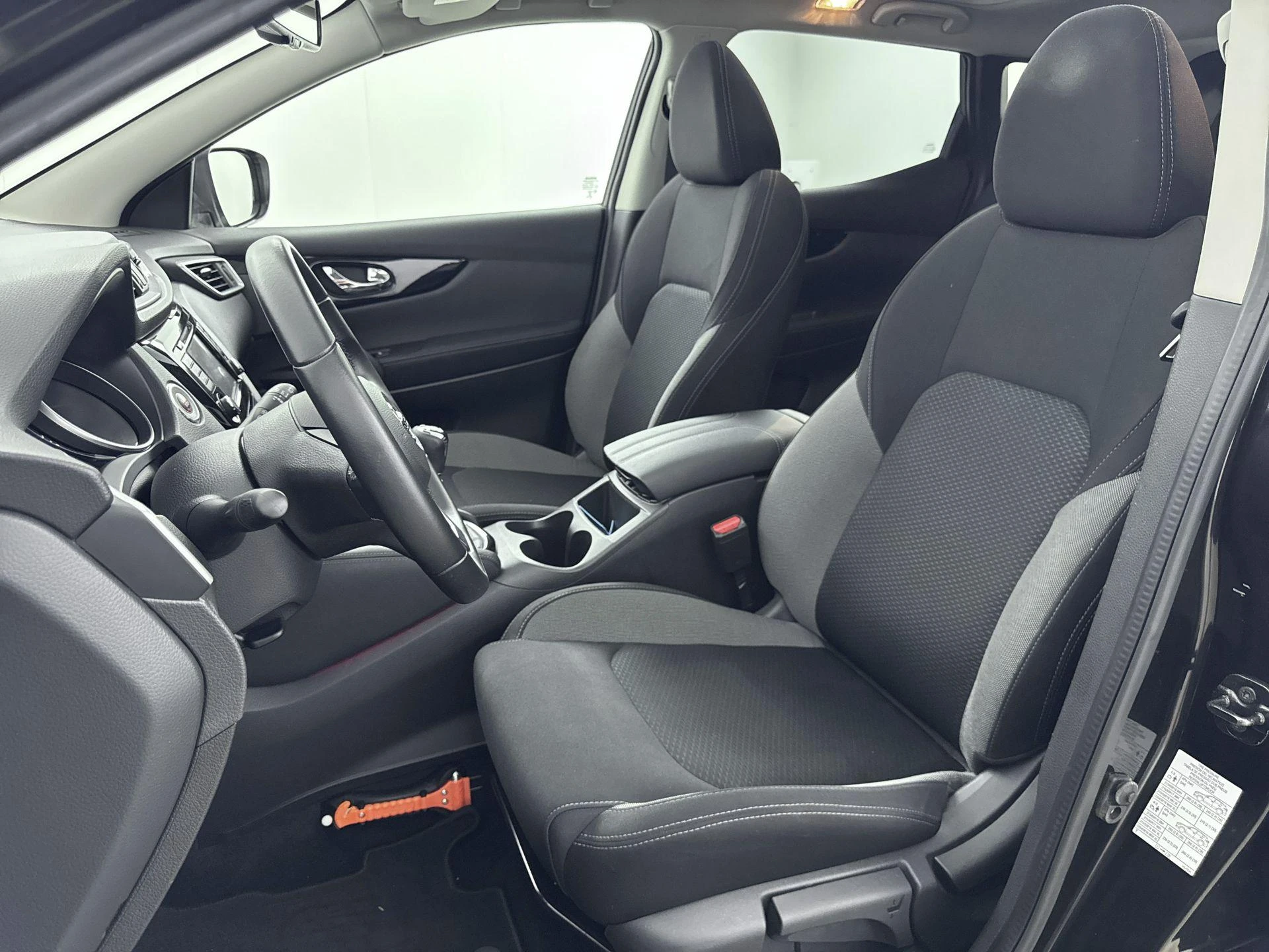Nissan-QASHQAI-image-23