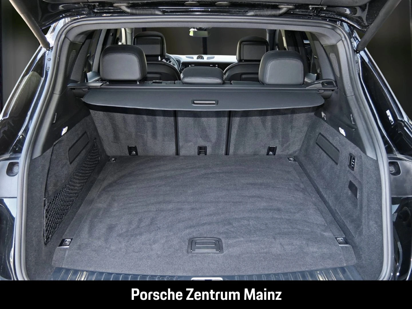 Porsche Cayenne E-Hybrid InnoDrive Head-Up Luftfederung -