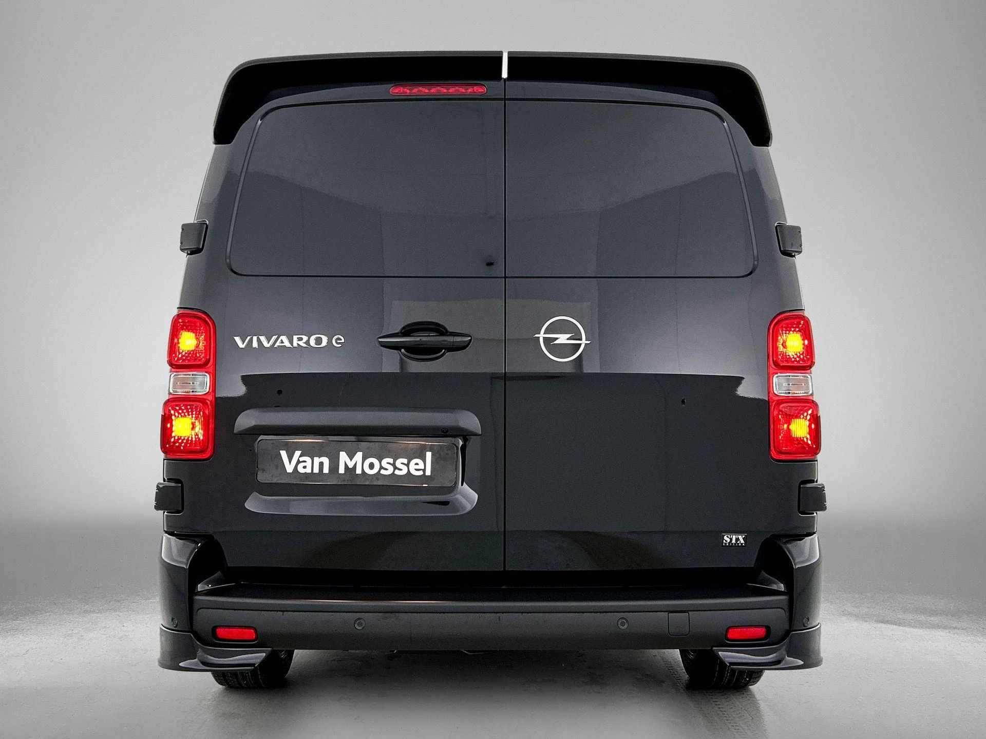 Opel-Vivaro-e-image-2