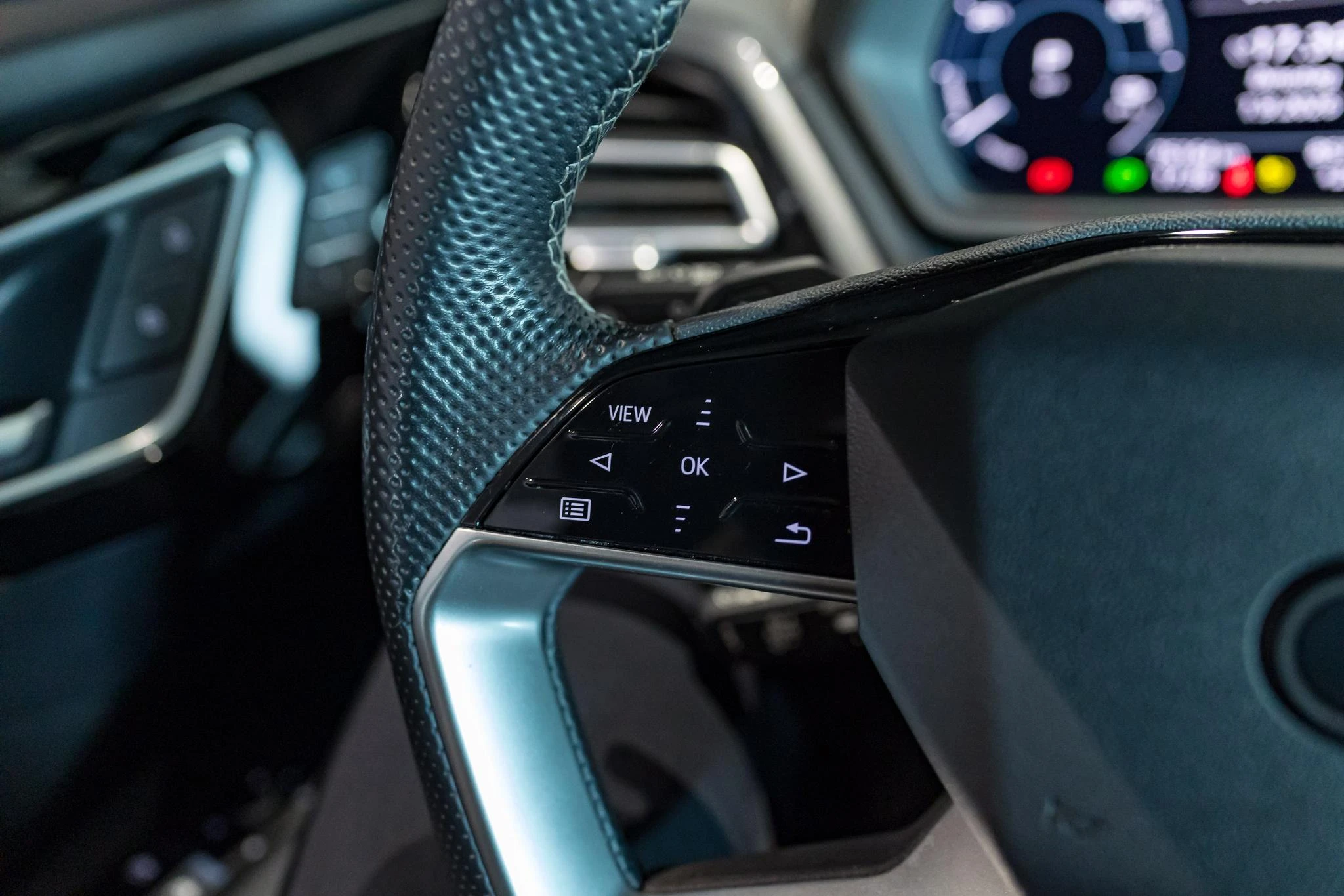 Audi-Q4 Sportback e-tron-image-29