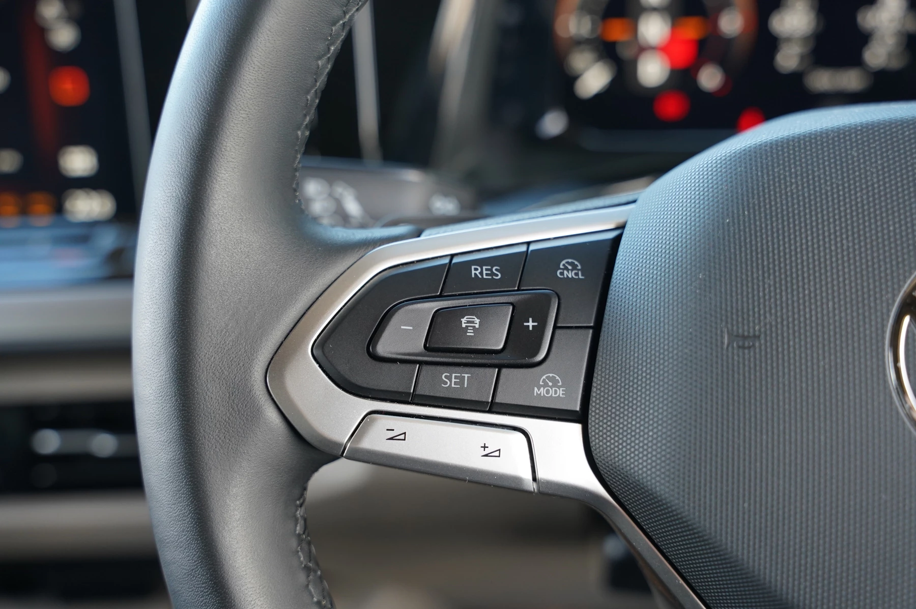 Volkswagen-California-image-19