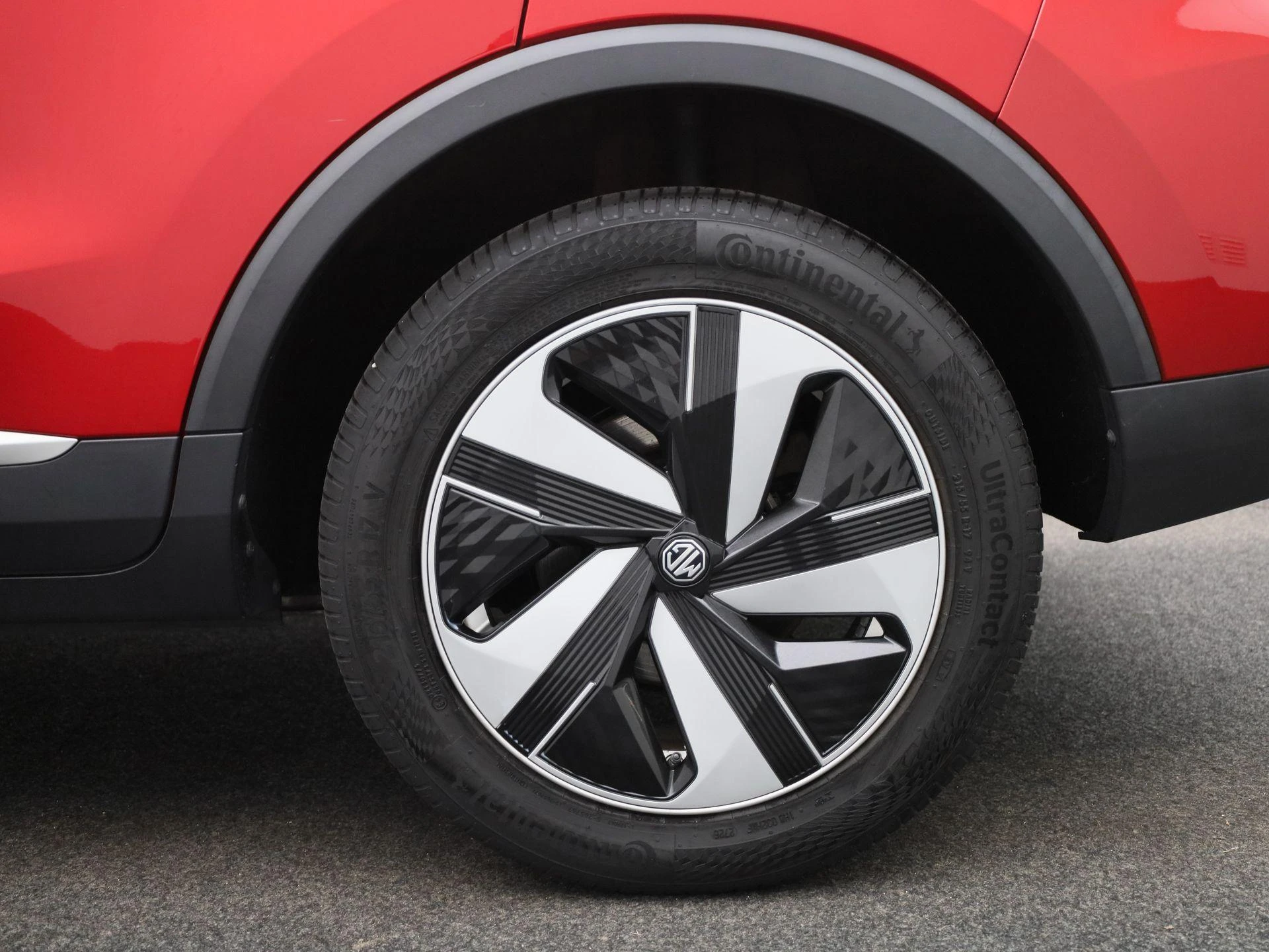 MG-ZS EV-image-12