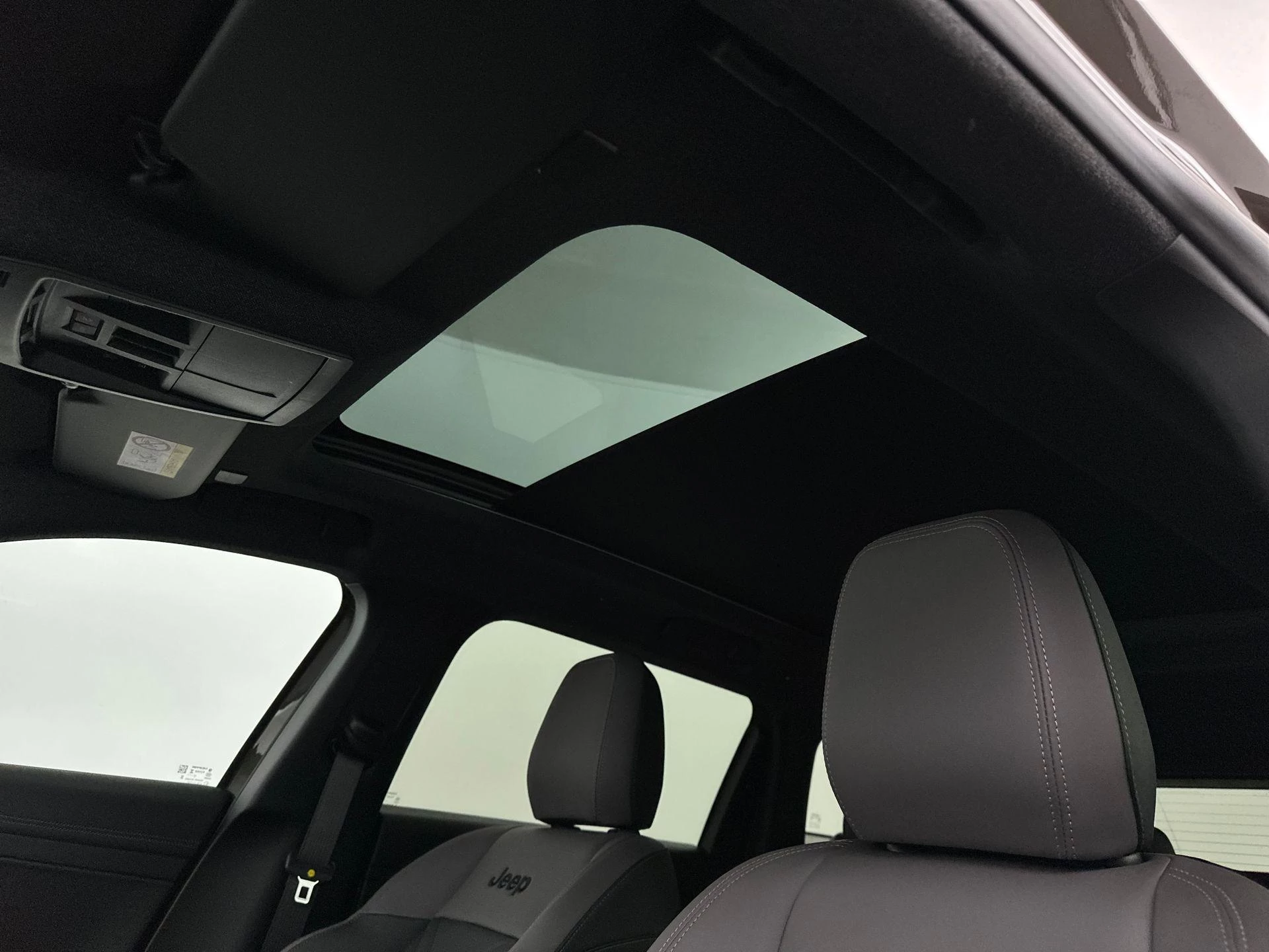 Jeep-Compass-image-37
