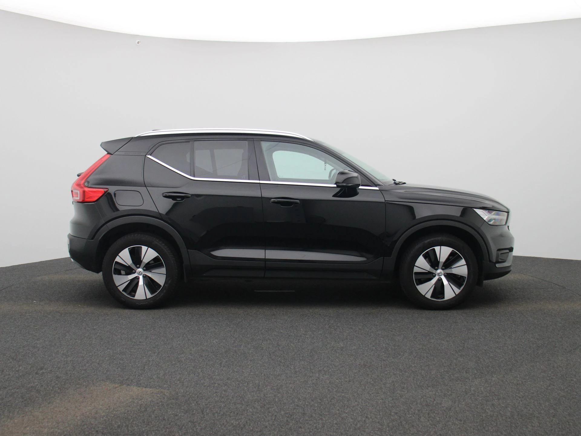 Volvo-XC40-image-6