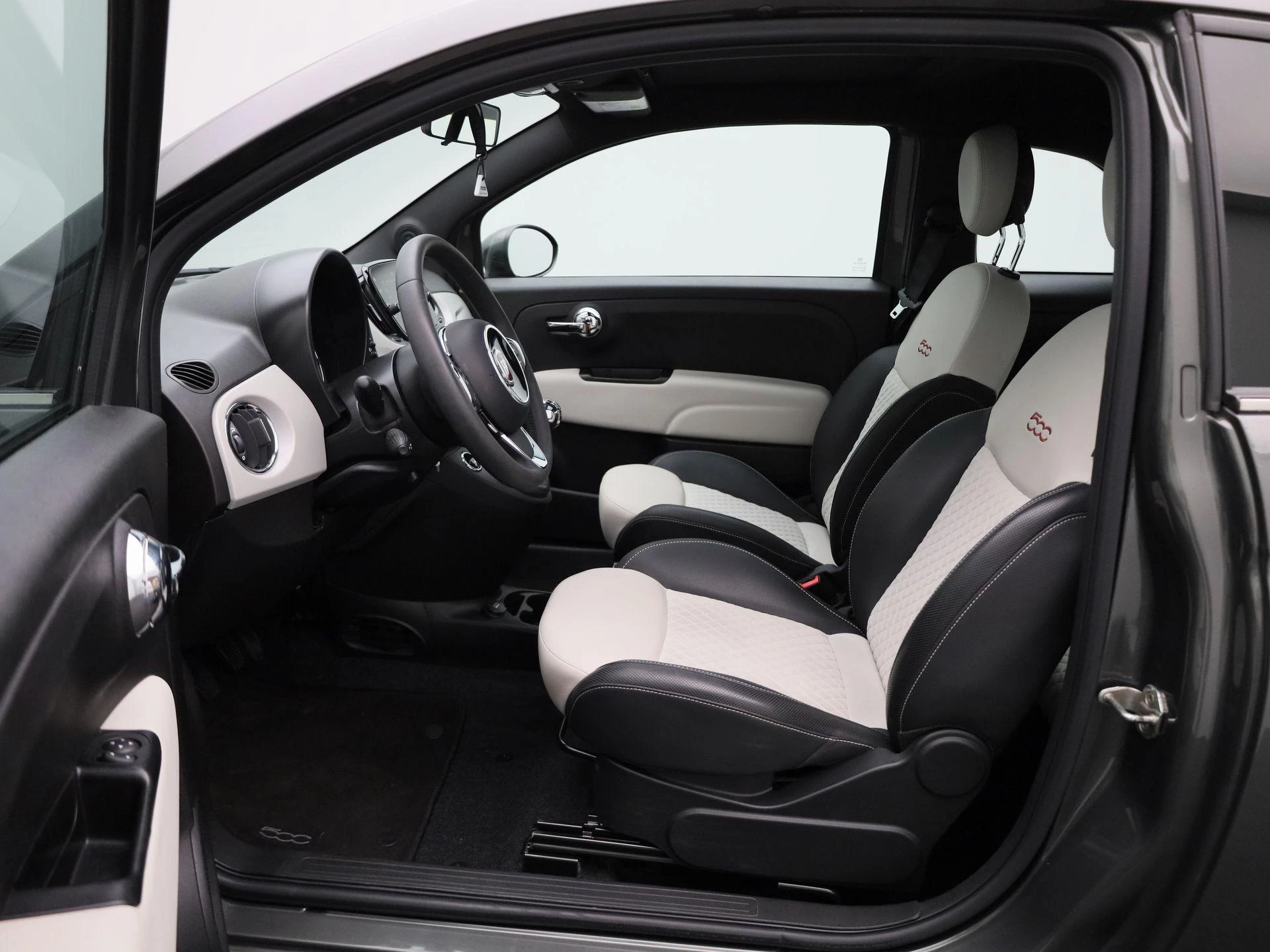 Fiat 500 1.0 Hybrid 70 Club Edizione
