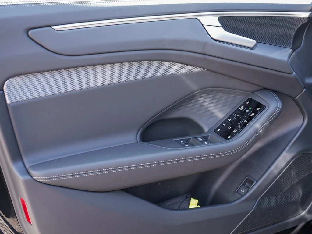 Audi-A6-image-19