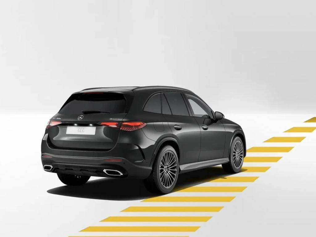 Mercedes-Benz-GLC 300 e-image-6