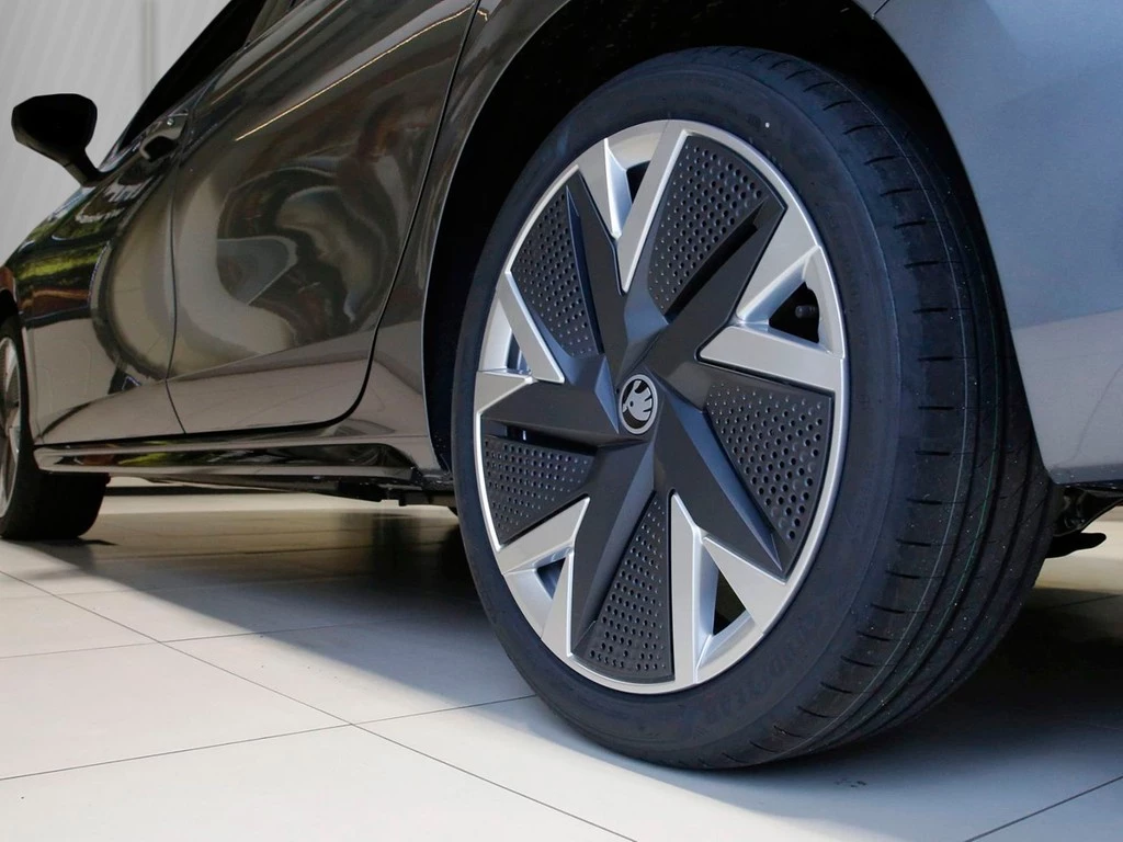 Škoda-Superb-image-4