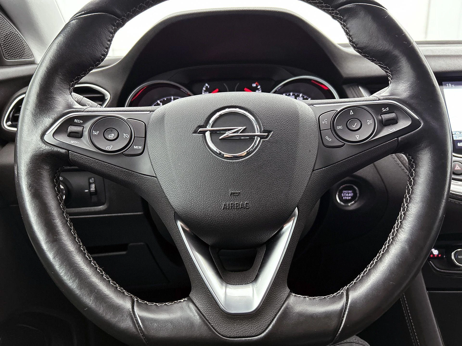 Opel-Grandland X-image-29