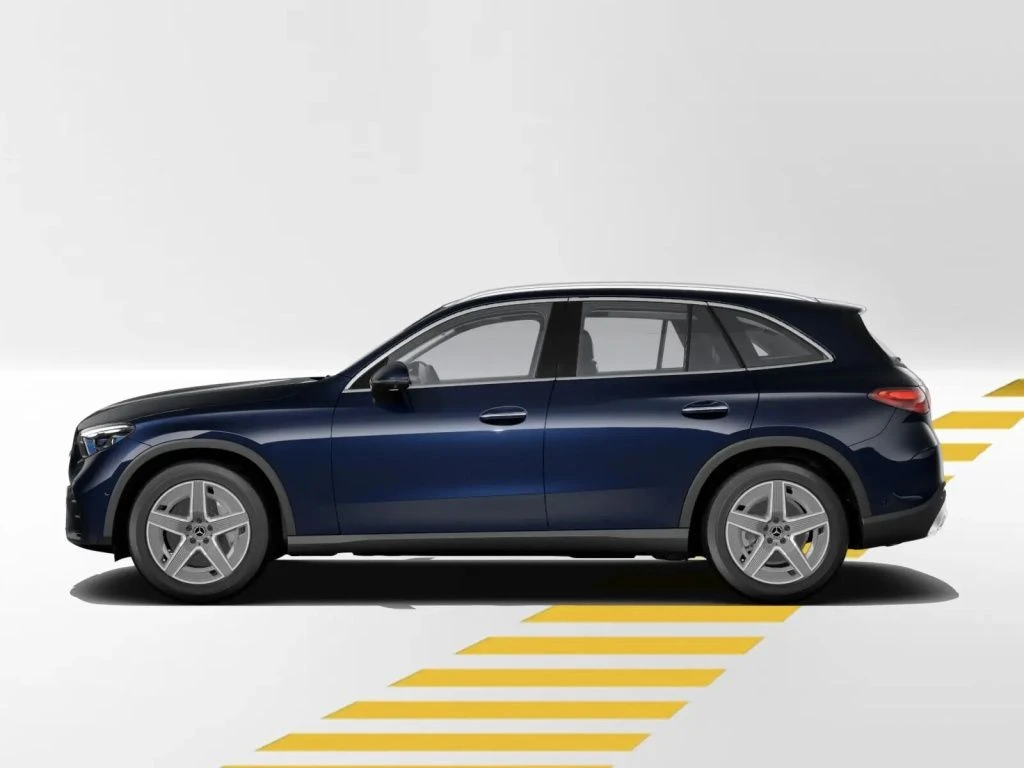Mercedes-Benz-GLC 300-image-3