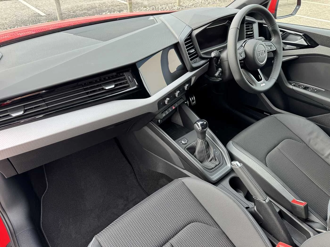 Audi-A1 Sportback-image-5