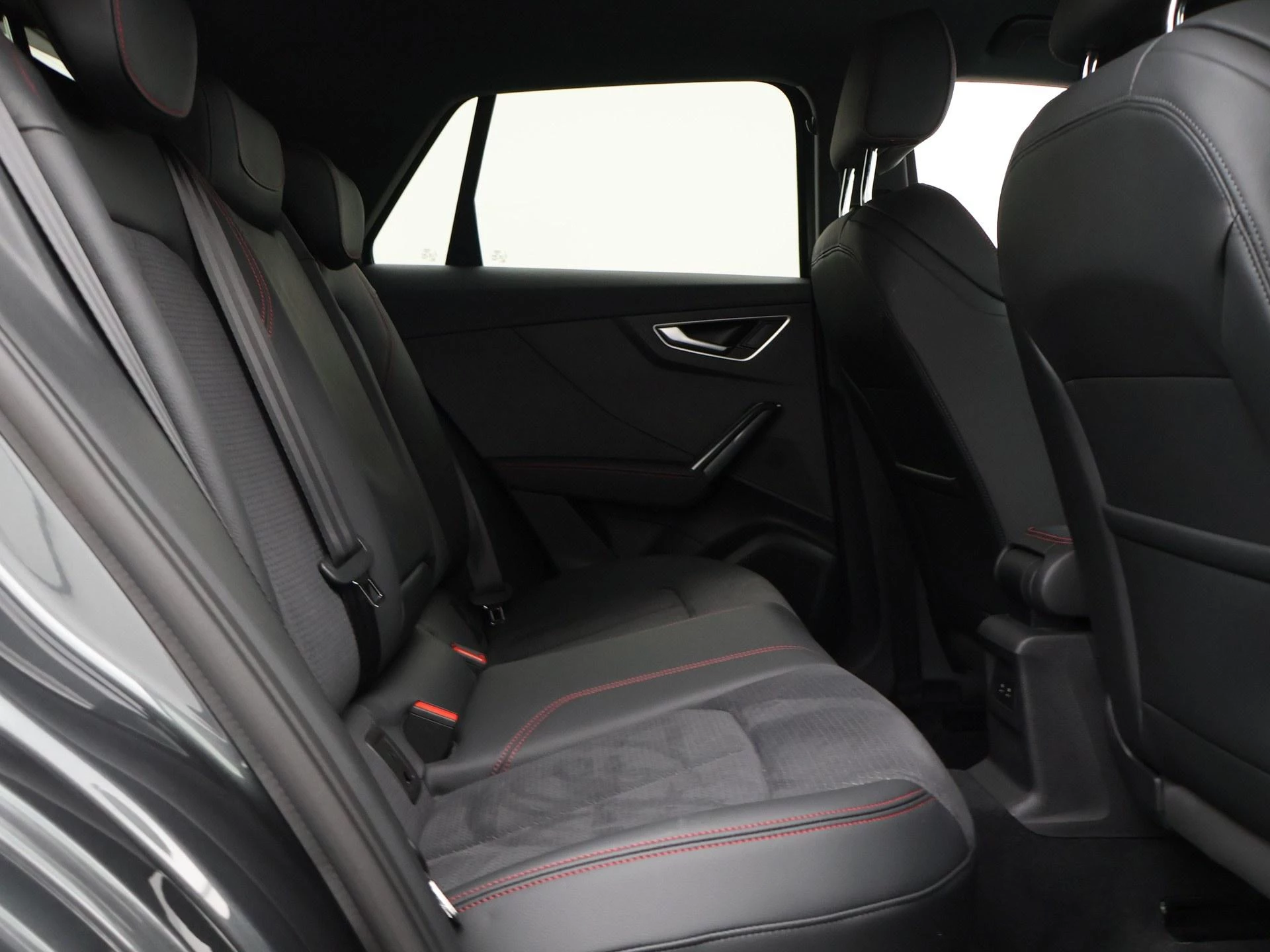 Audi SQ2 2.0 TFSI 221kW S tronic SQ2