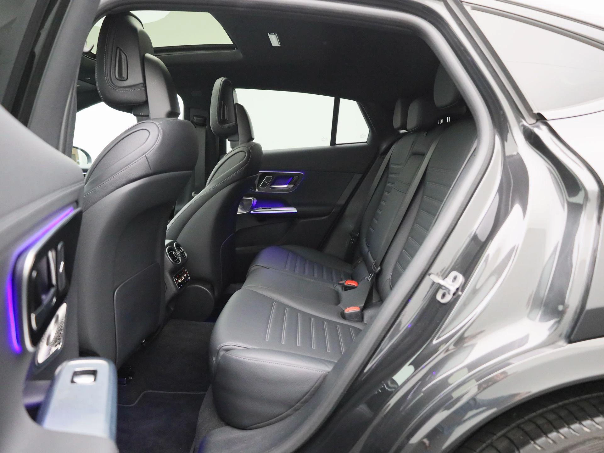 Mercedes-Benz GLC 220 d 4MATIC AMG Line Coupé + AIRMATIC + LEDER + PANO + BURMESTER + DIG. LIGHT