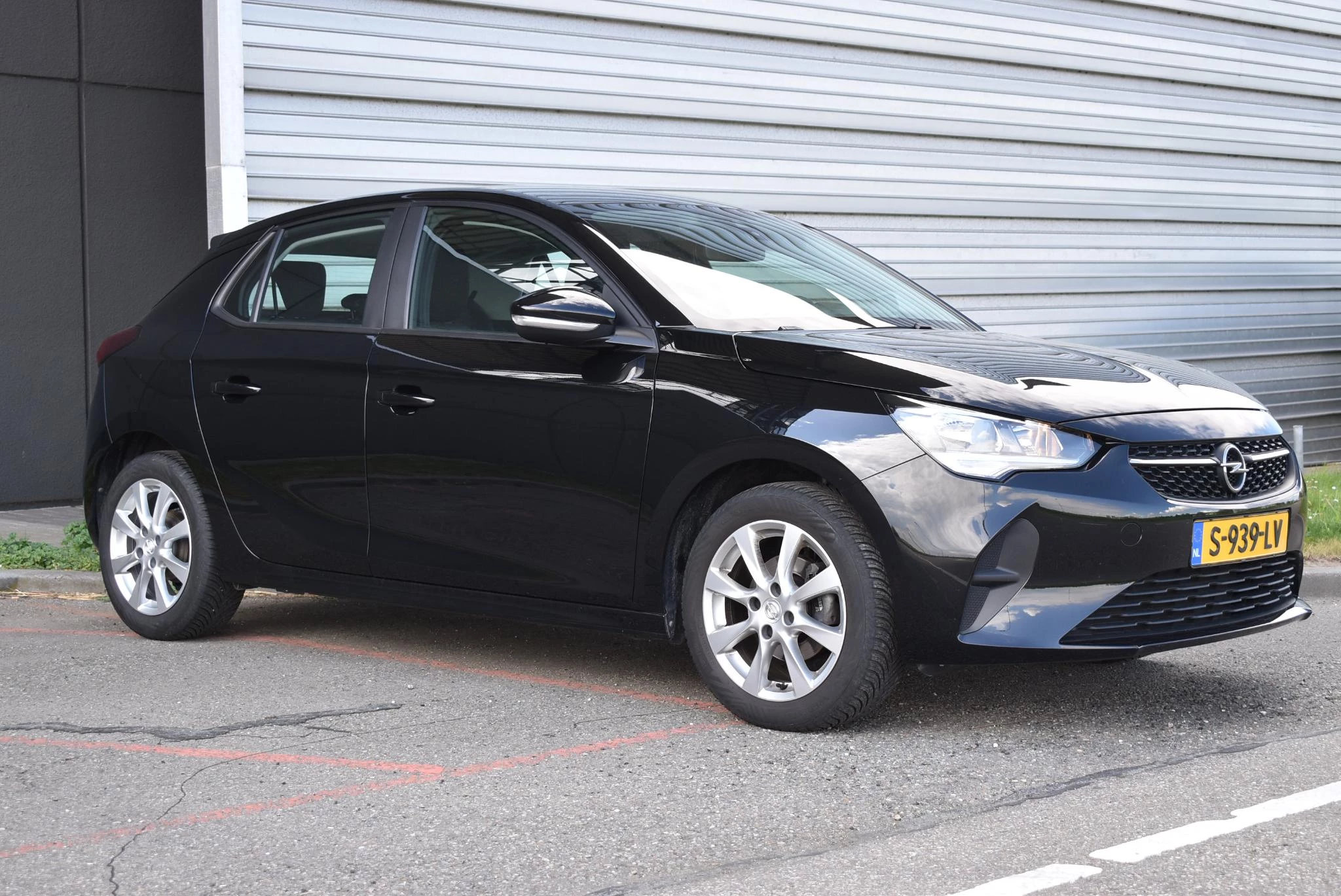 Opel-Corsa-image-2