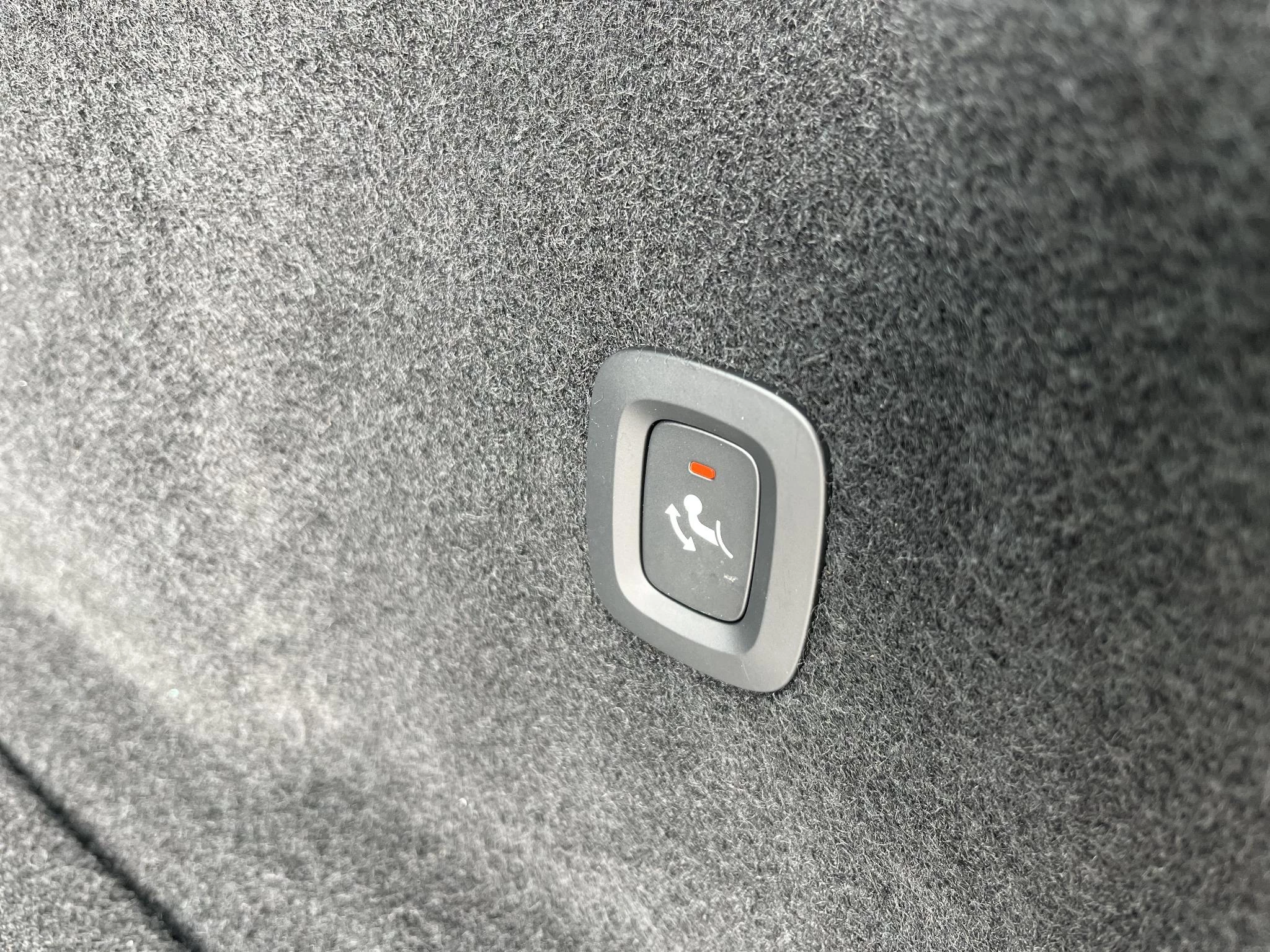 Volvo-XC60-image-16
