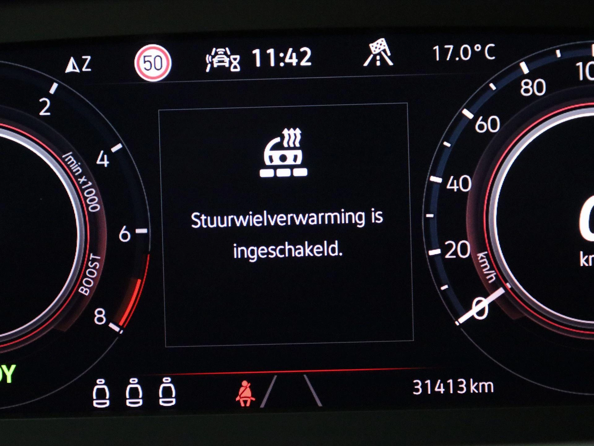 Volkswagen-Tiguan-image-21