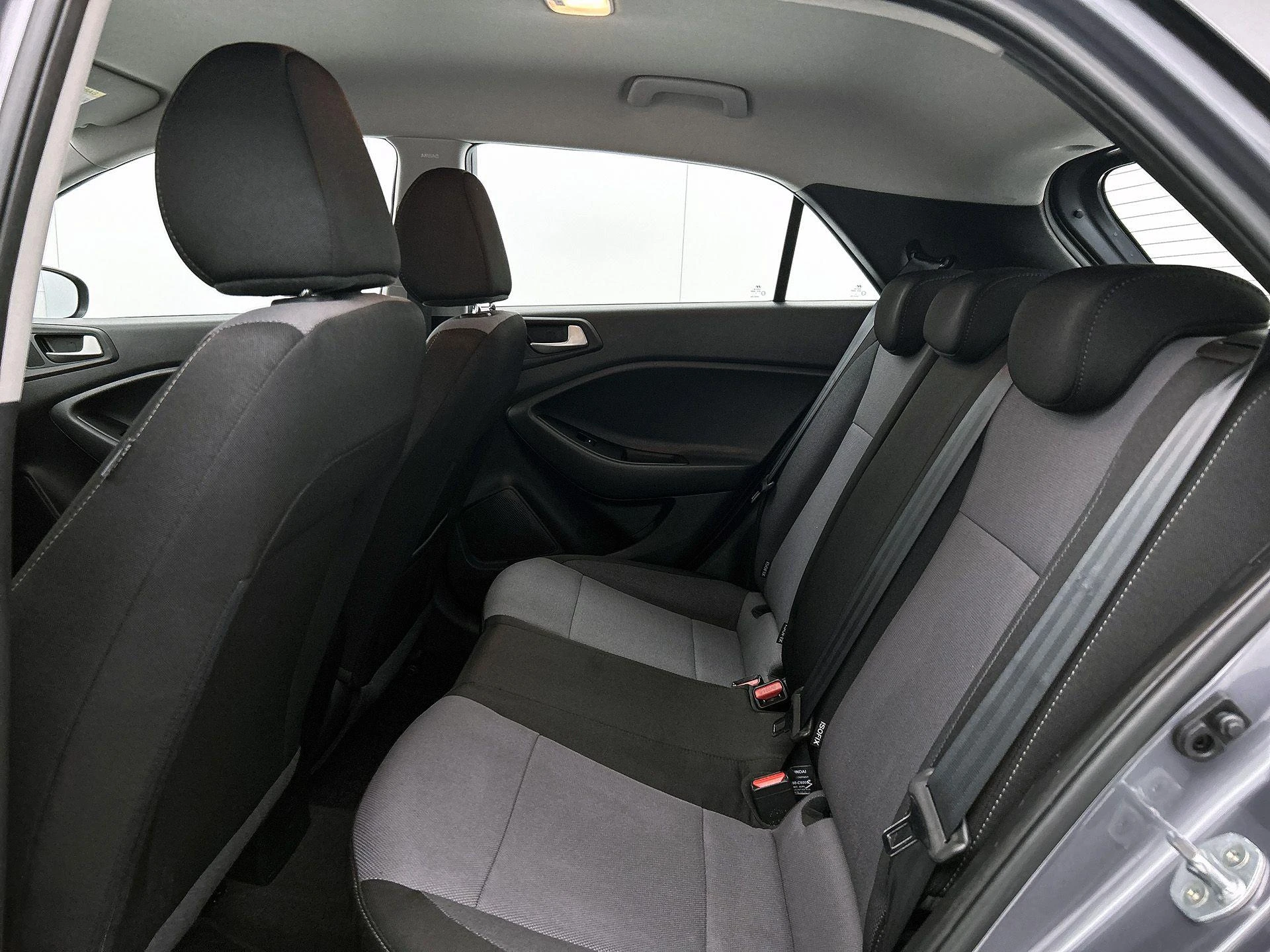 Hyundai-i20-image-25