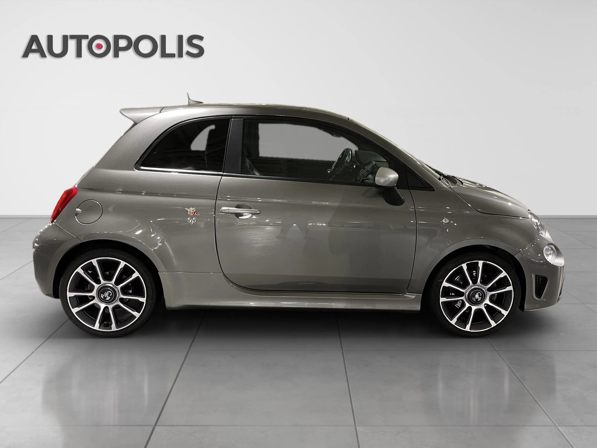 Abarth-500-image-15