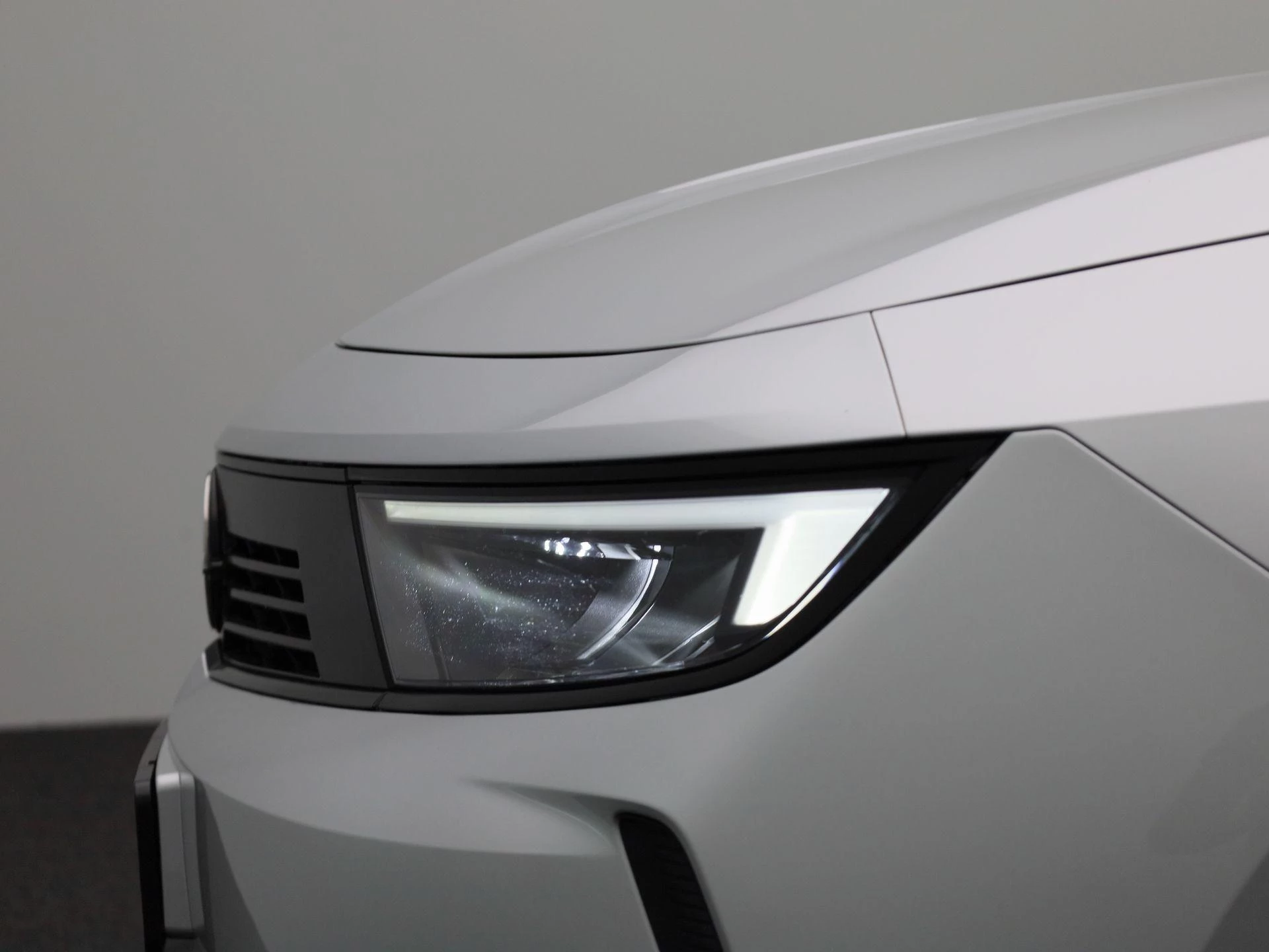 Opel-Astra-image-14