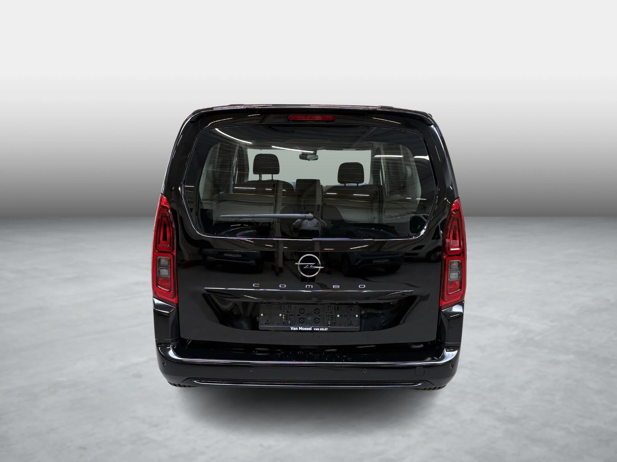 Opel-Combo Life-image-3