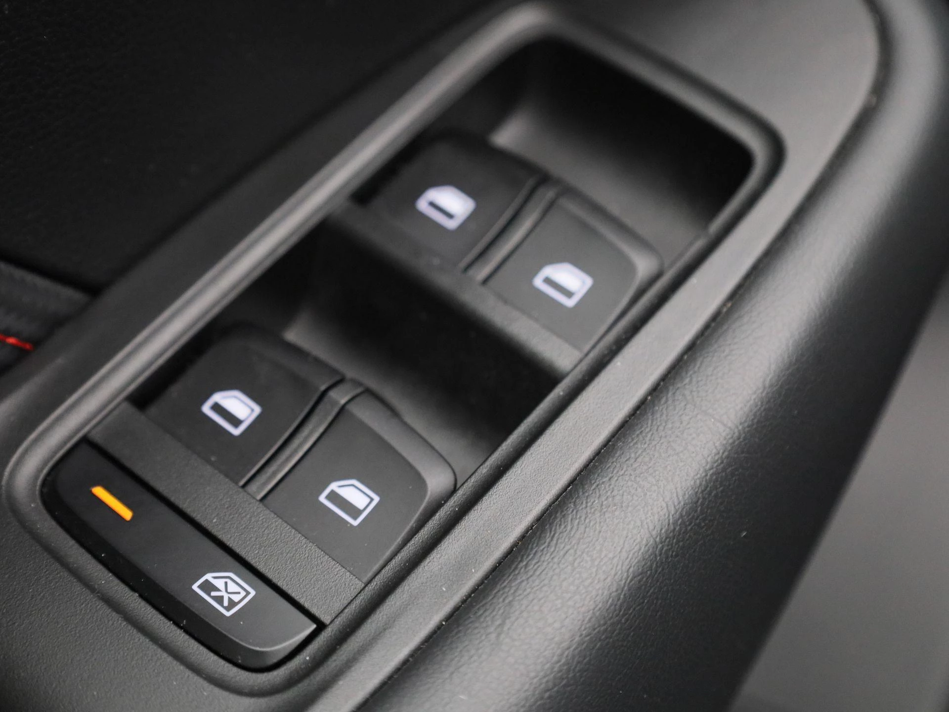 MG-ZS EV-image-28