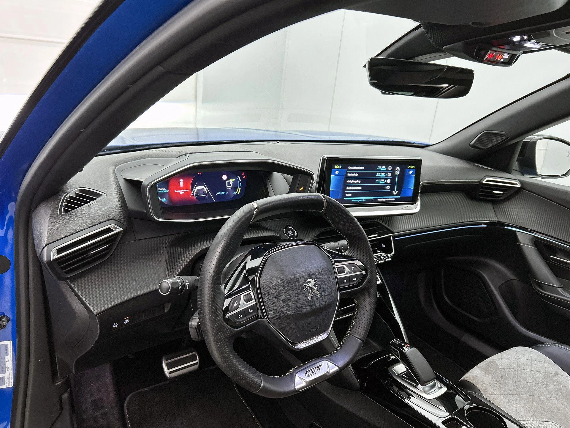 Peugeot e-2008 EV GT Pack 50 kWh