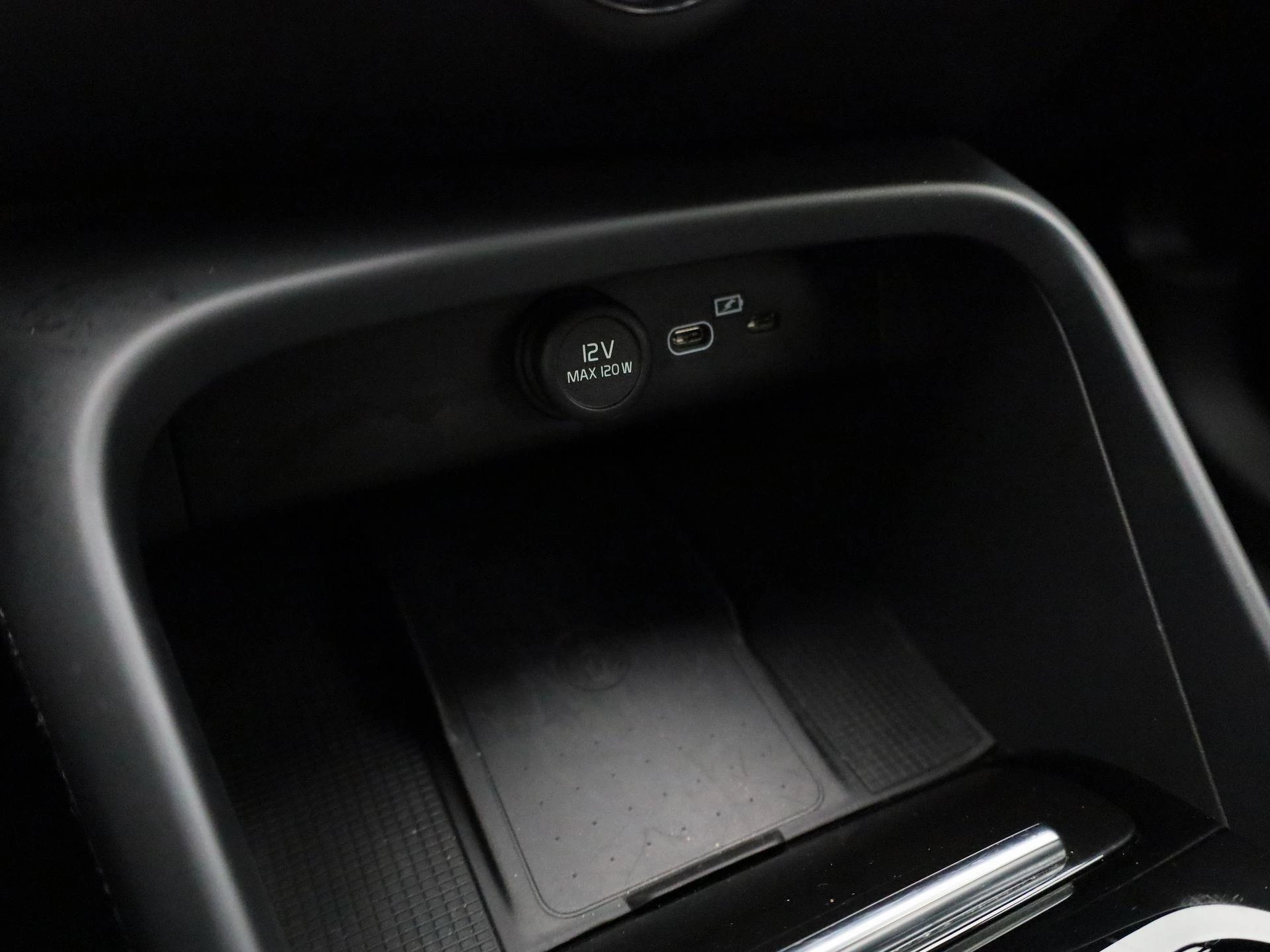 Volvo XC40 Recharge Core