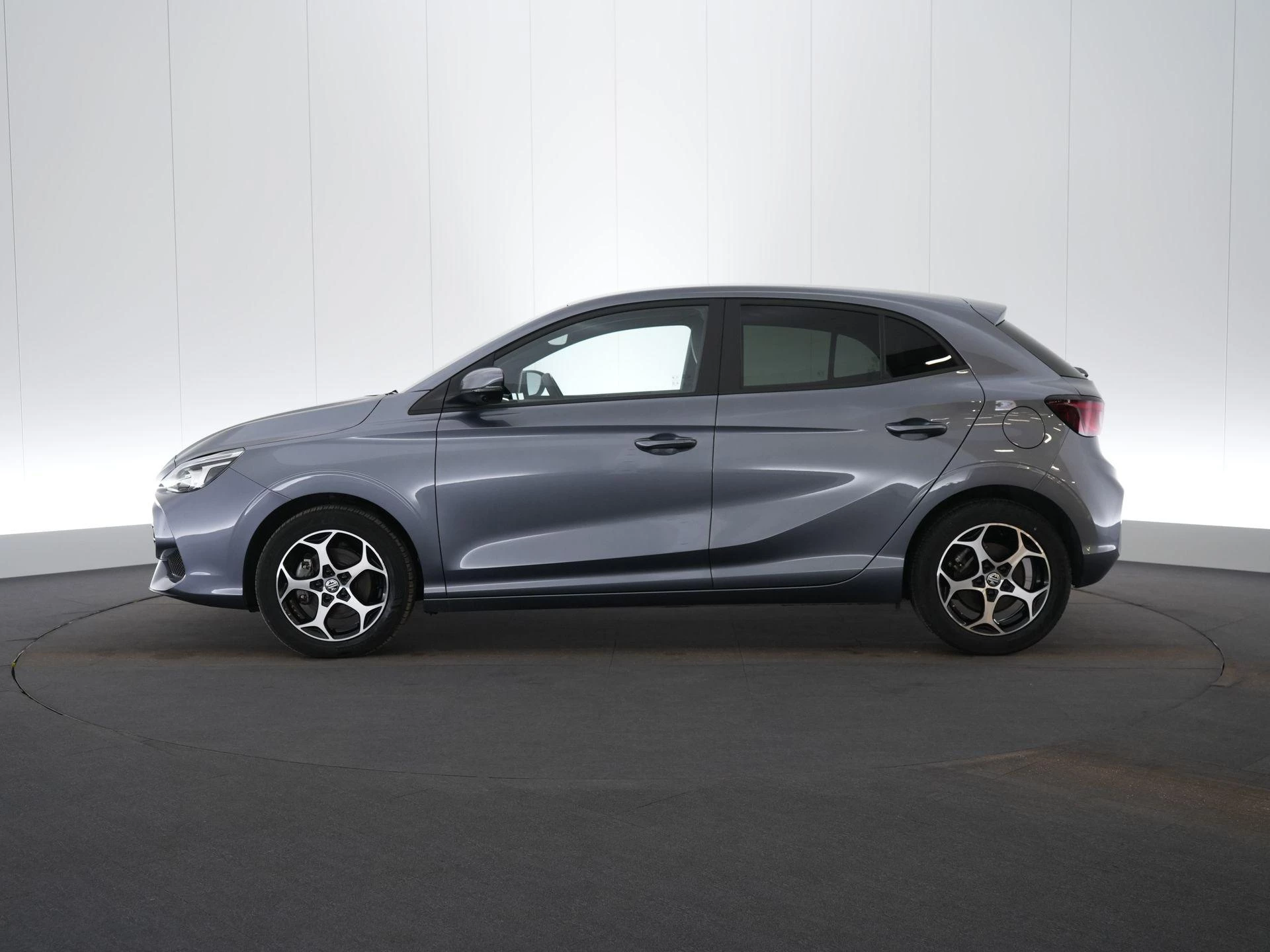 MG MG3 HEV 1.5 LUXURY