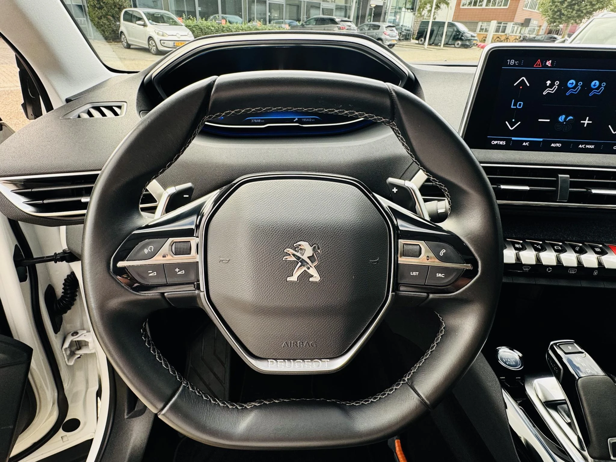 Peugeot-3008-image-20