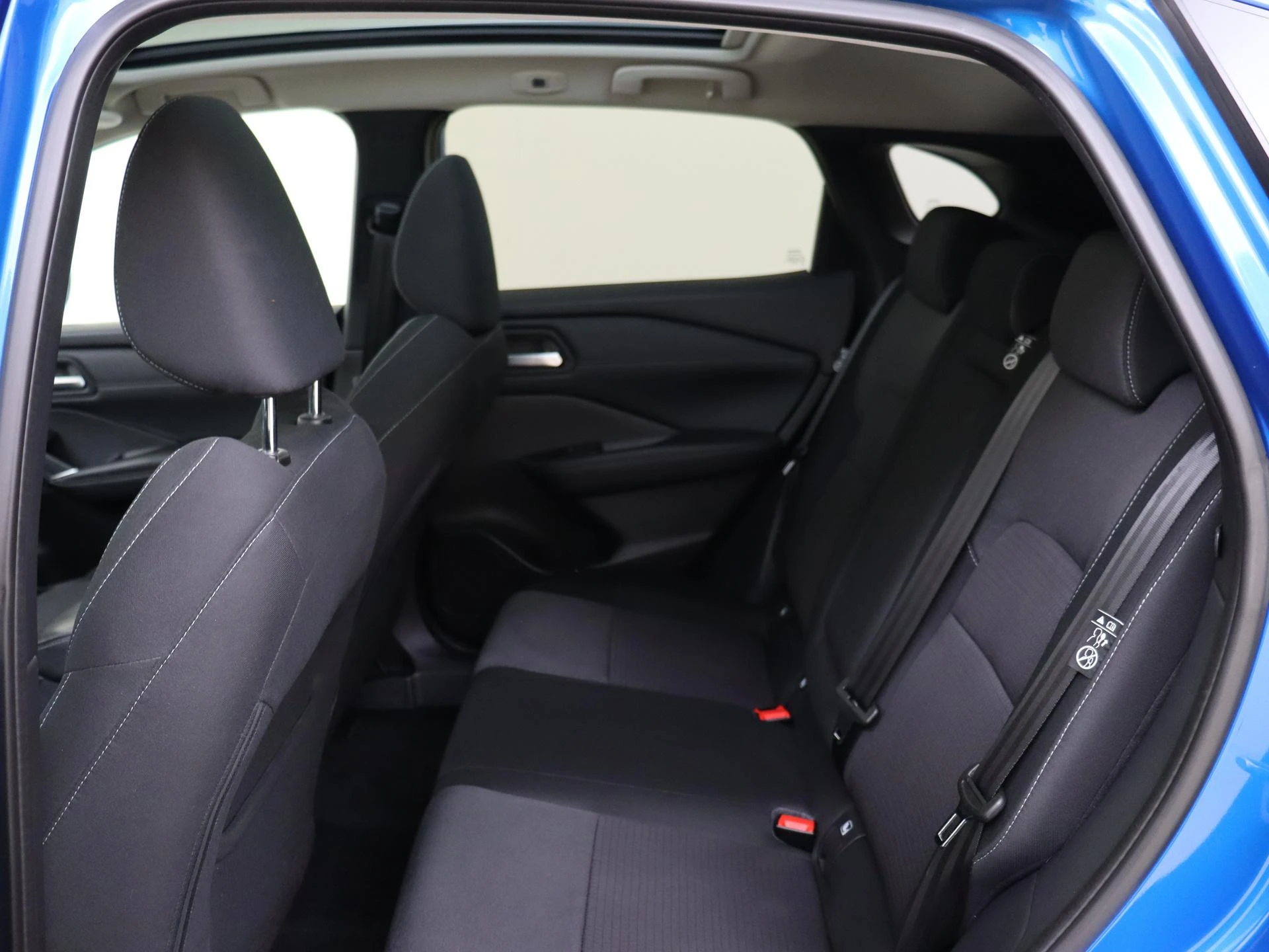 Nissan-QASHQAI-image-15