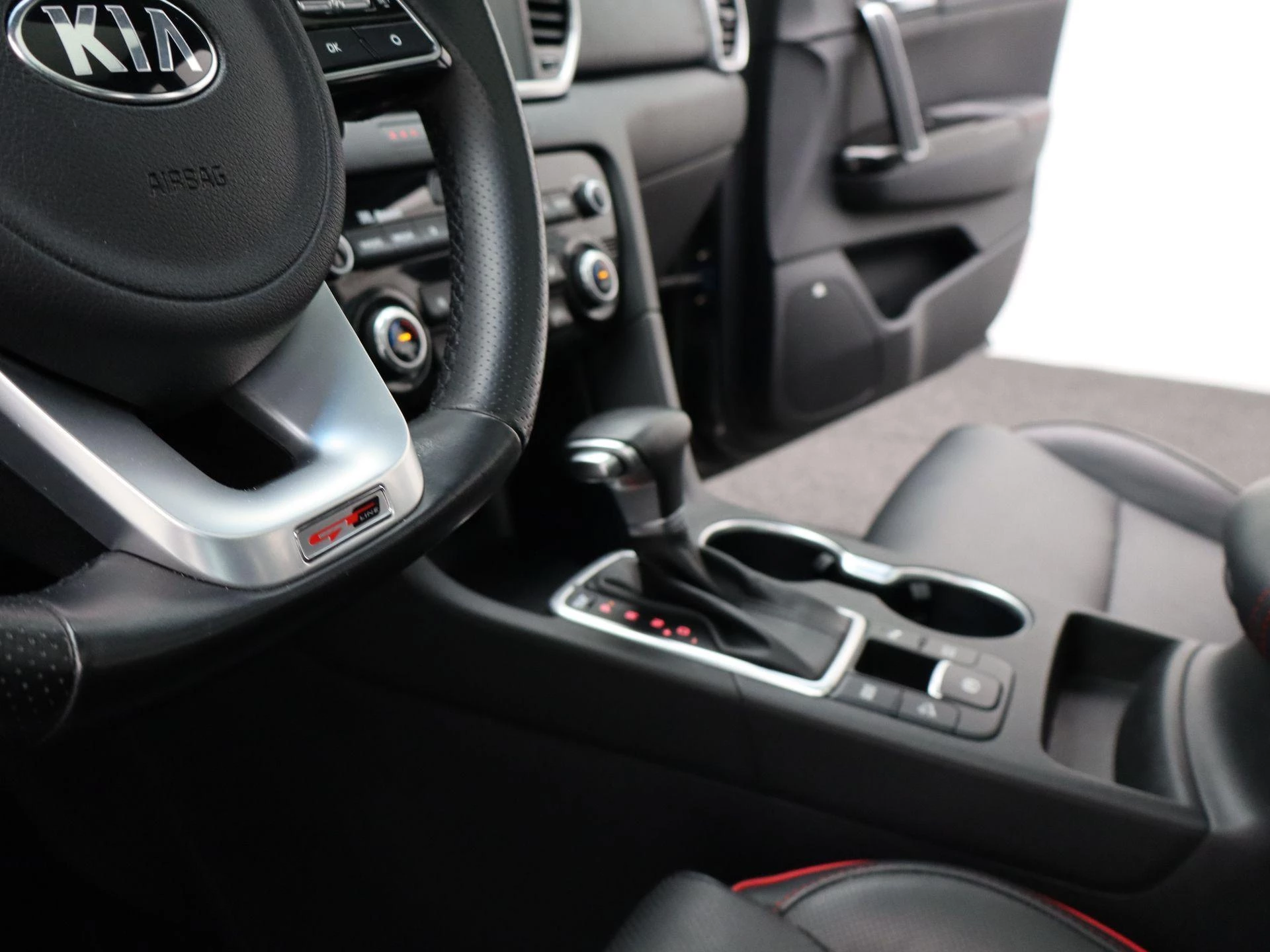 Kia-Sportage-image-27