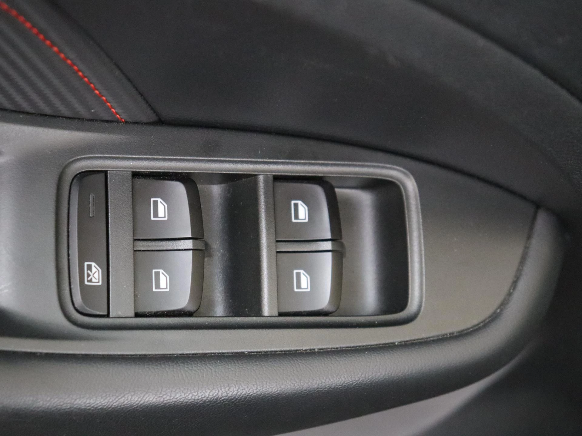 MG ZS EV EV Standard Range Luxury 50 kWh