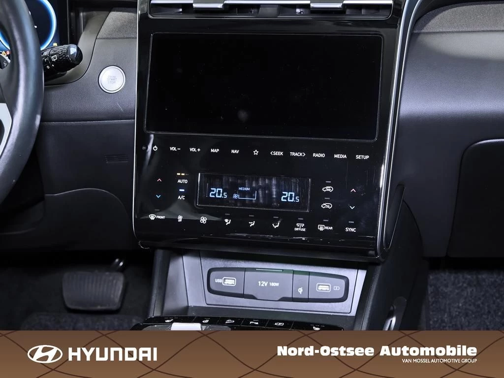 Hyundai Tucson 1.6 T-GDI TREND 2WD SHZ LHZ NAVI KAMERA Trend