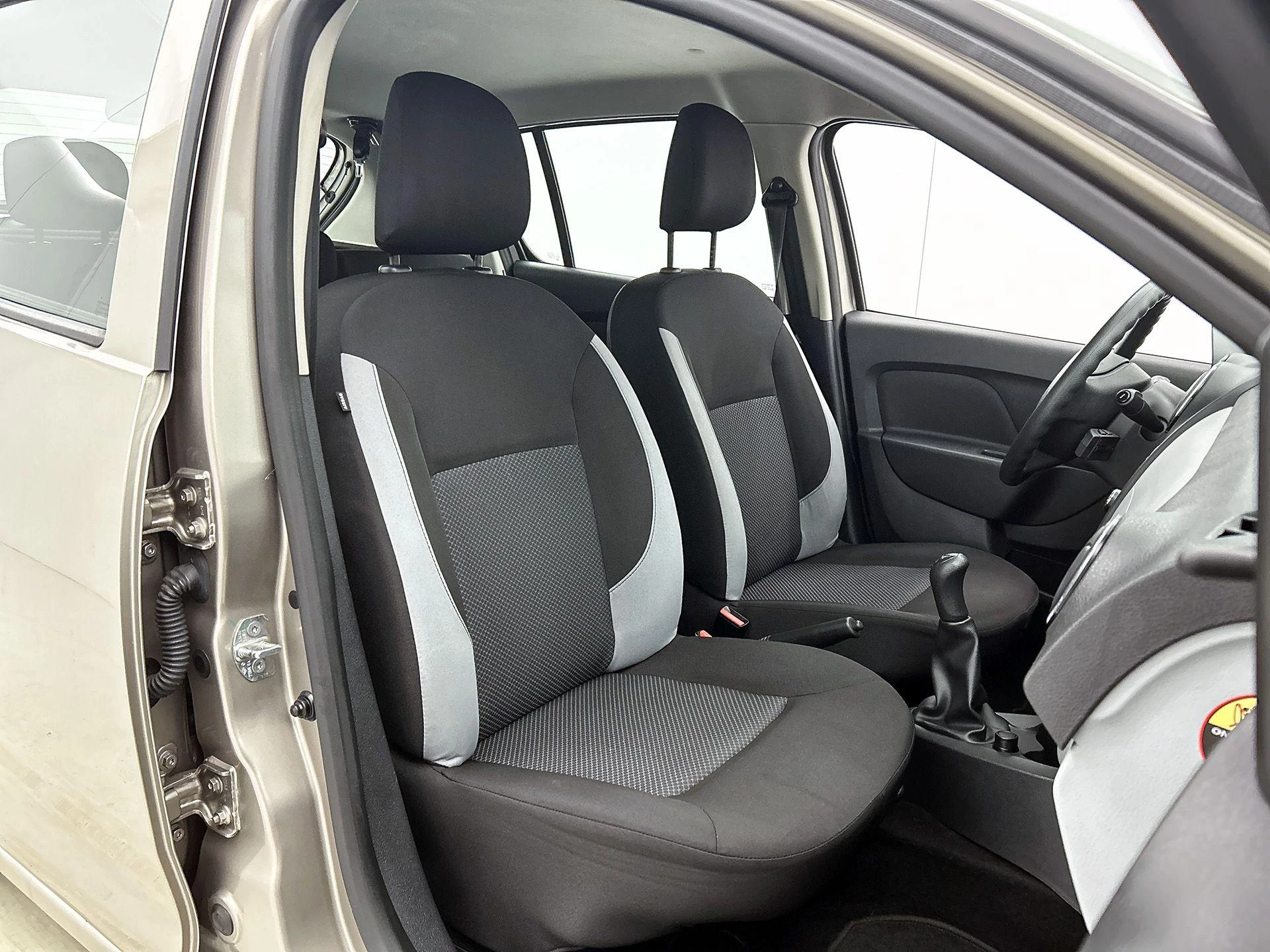 Dacia-Sandero-image-24