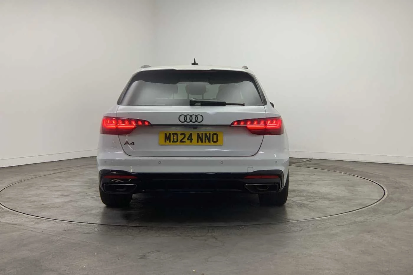 Audi-A4-image-10