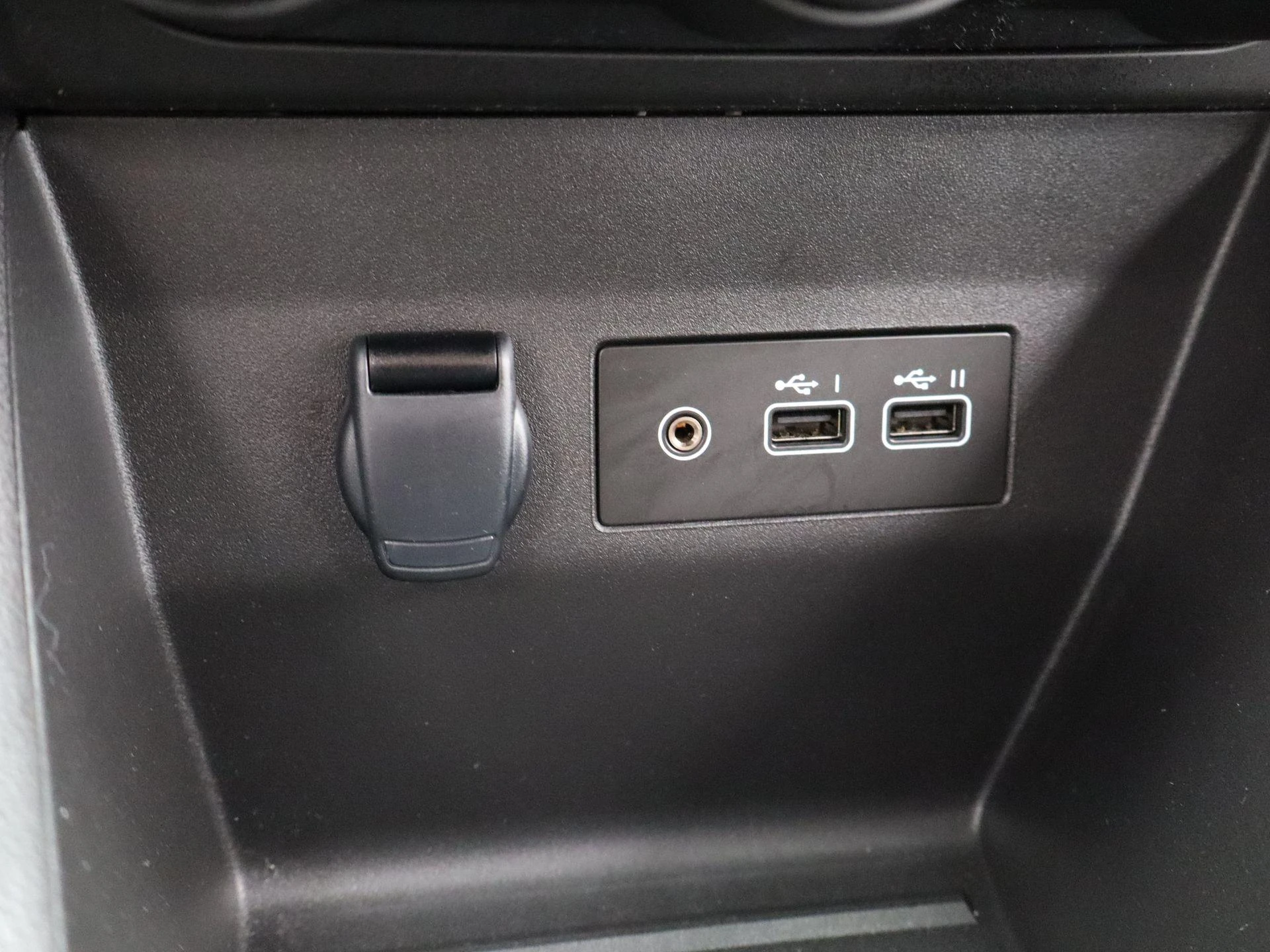 Renault-Clio-image-20