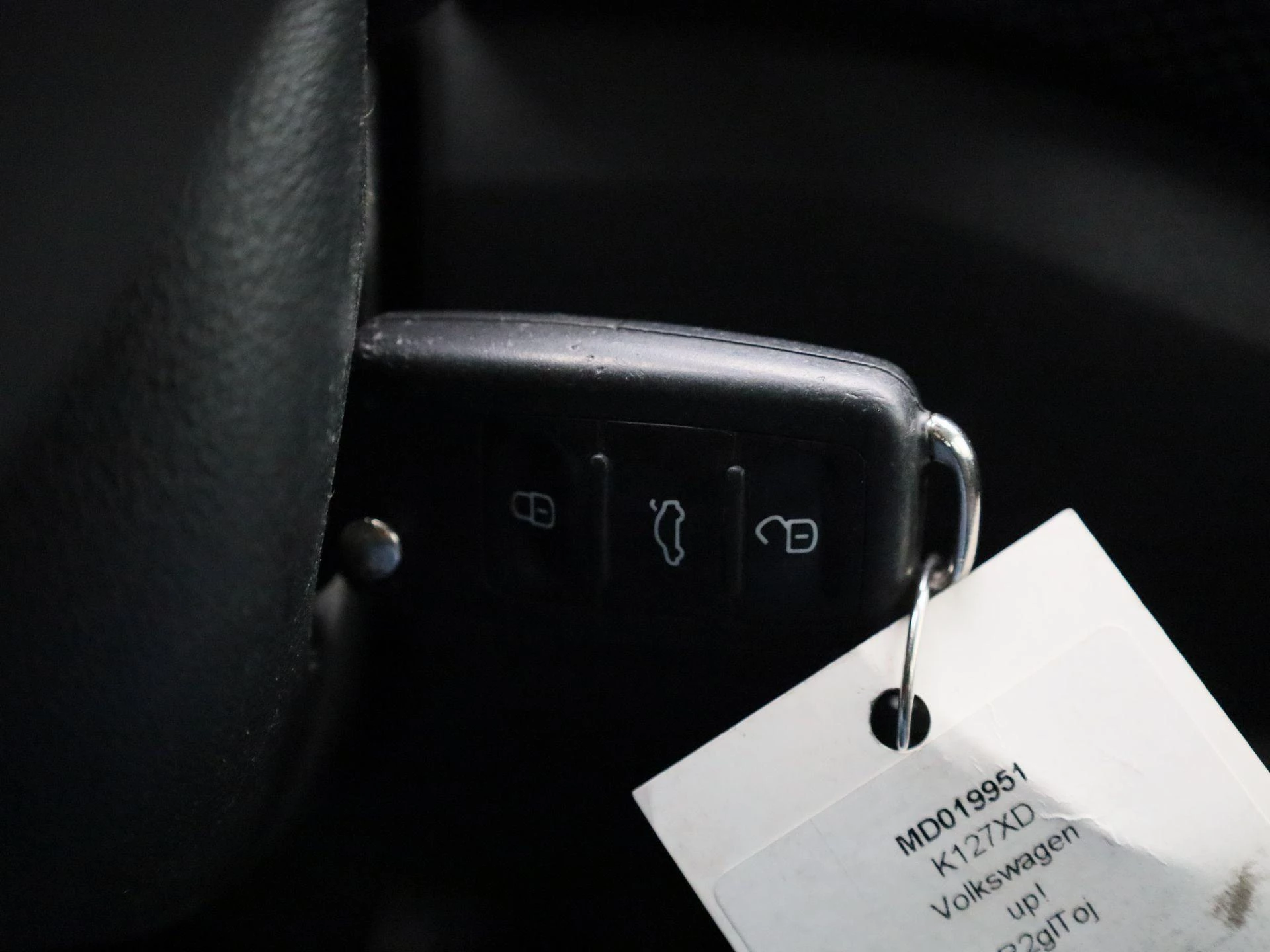 Volkswagen-up!-image-14