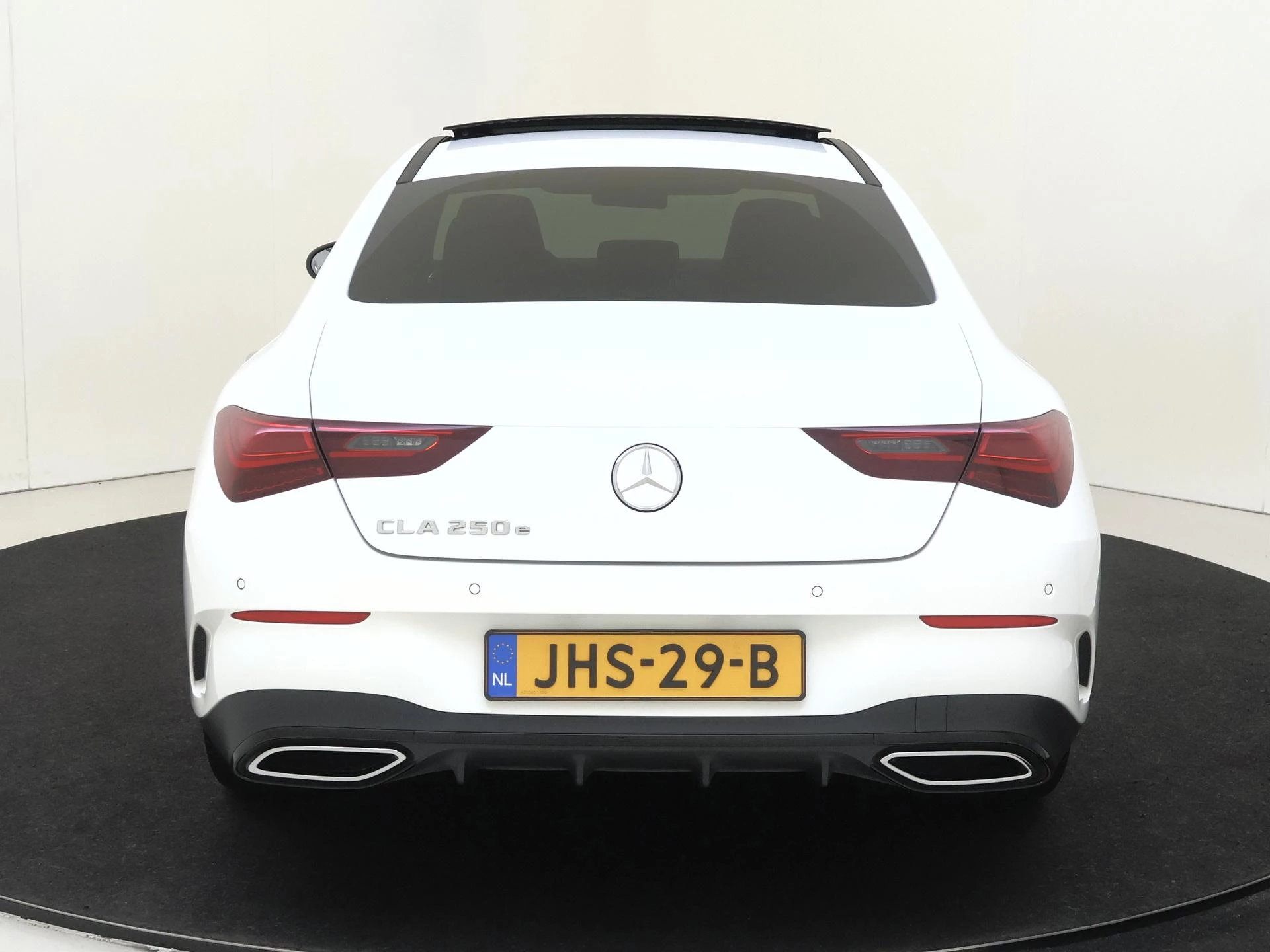 Mercedes-Benz CLA 250 e Business Solution AMG