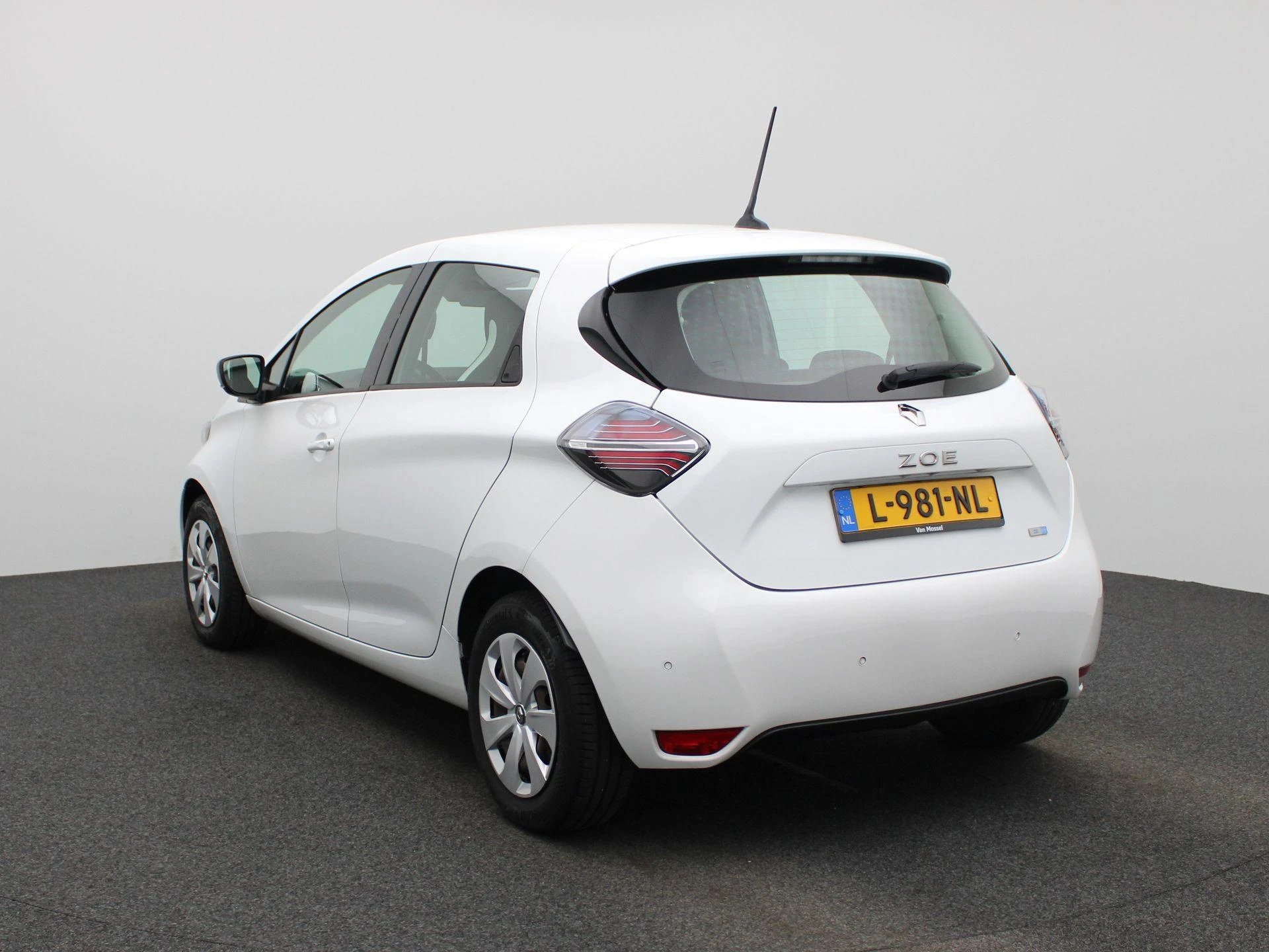 Renault-ZOE-image-1