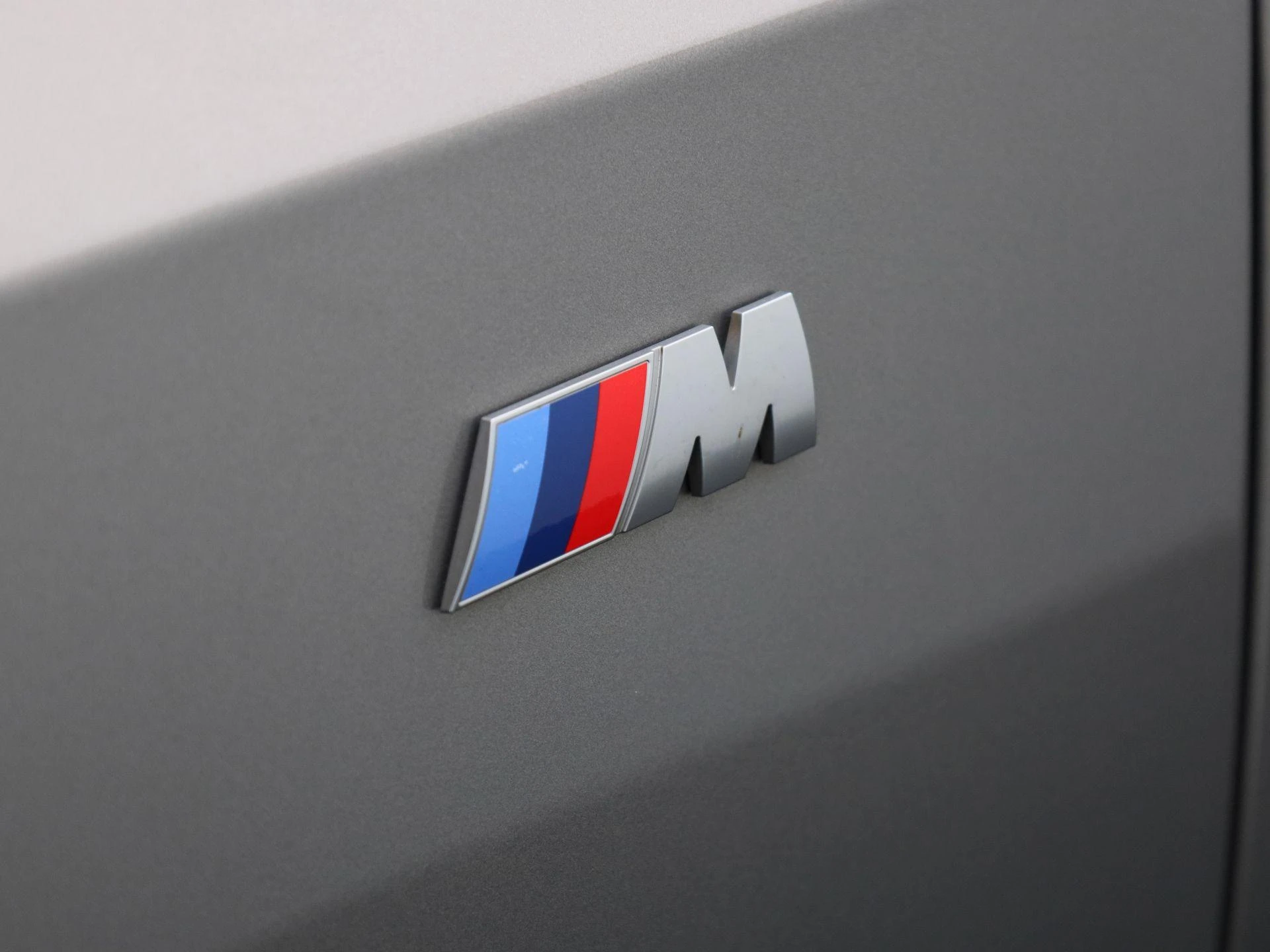BMW-i5-image-14
