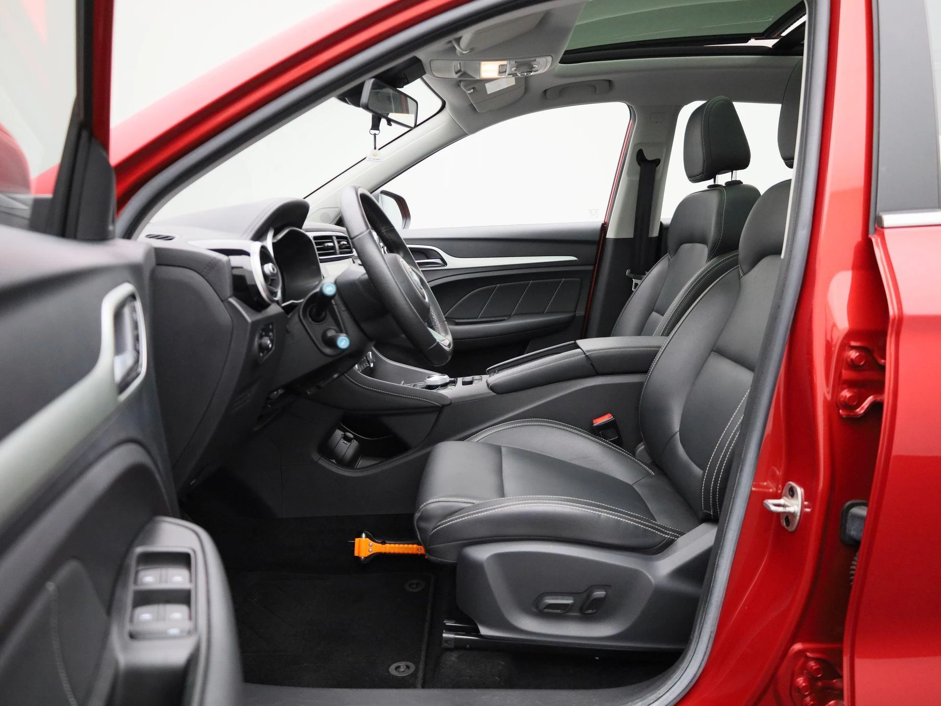 MG ZS EV Luxury 45 kWh