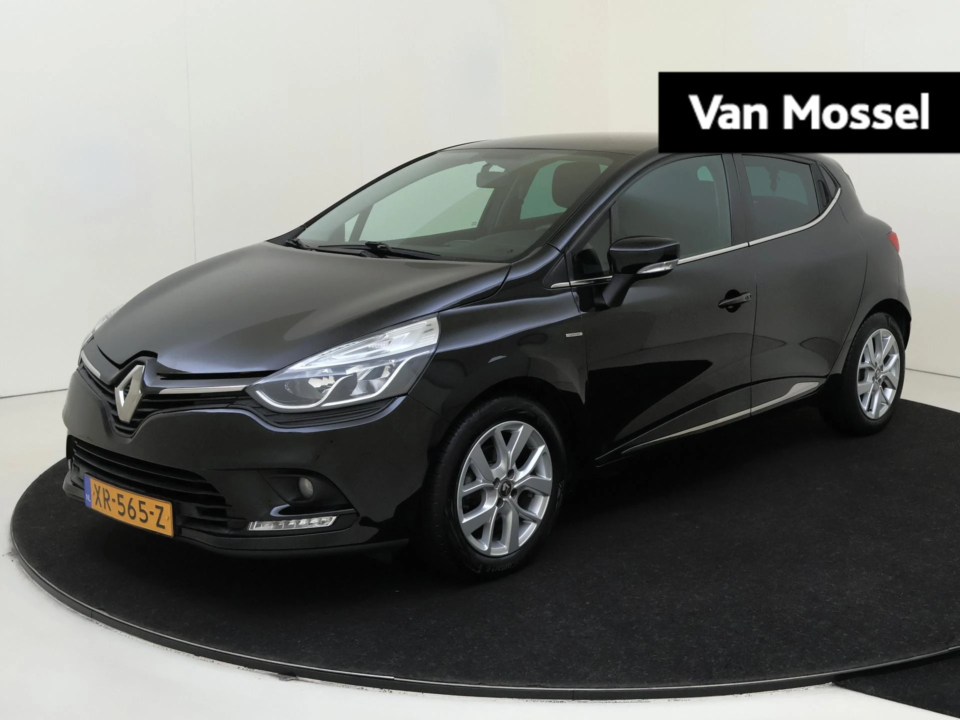 Renault-Clio-image-0
