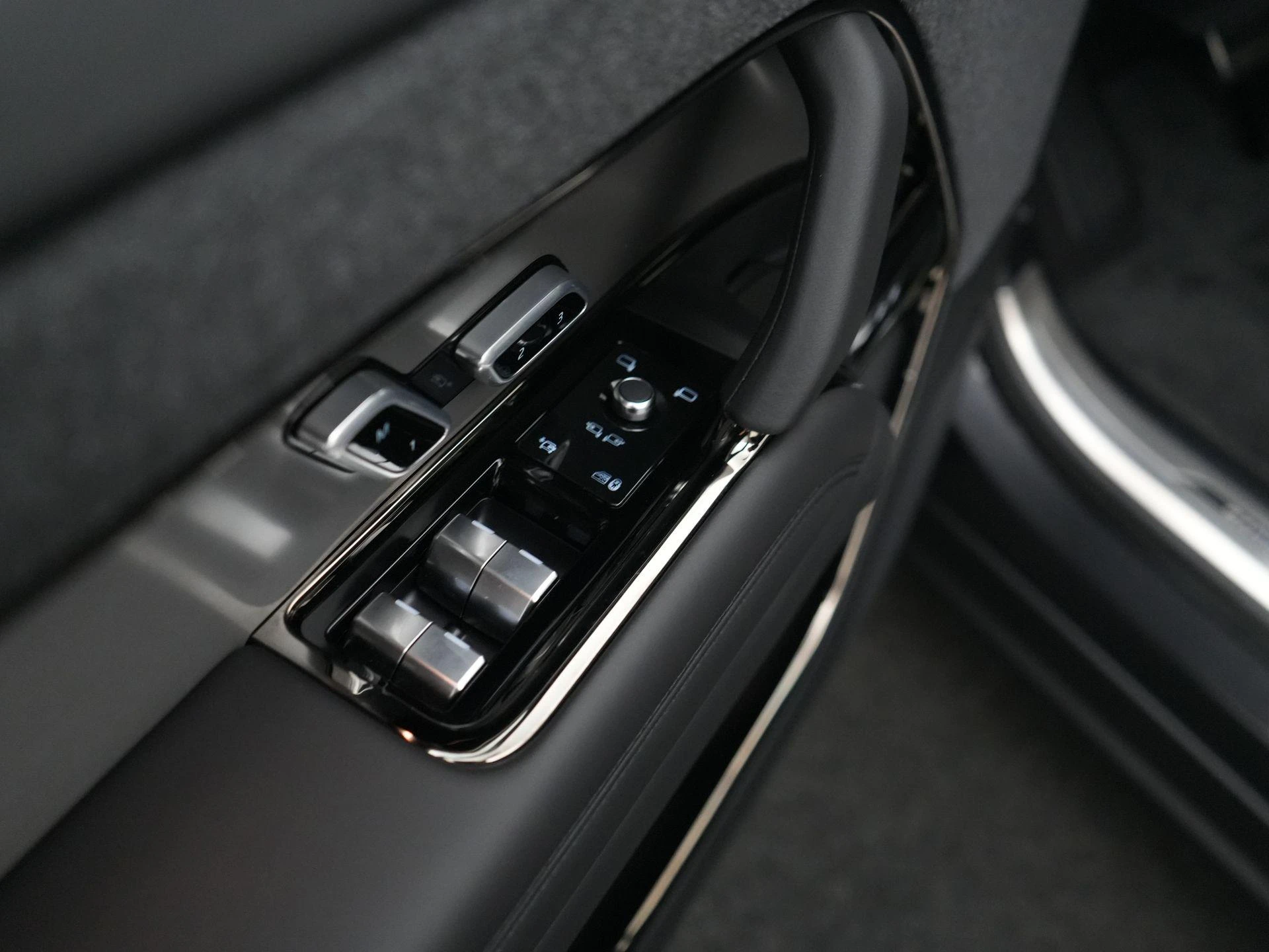 Land Rover-Range Rover Sport-image-36