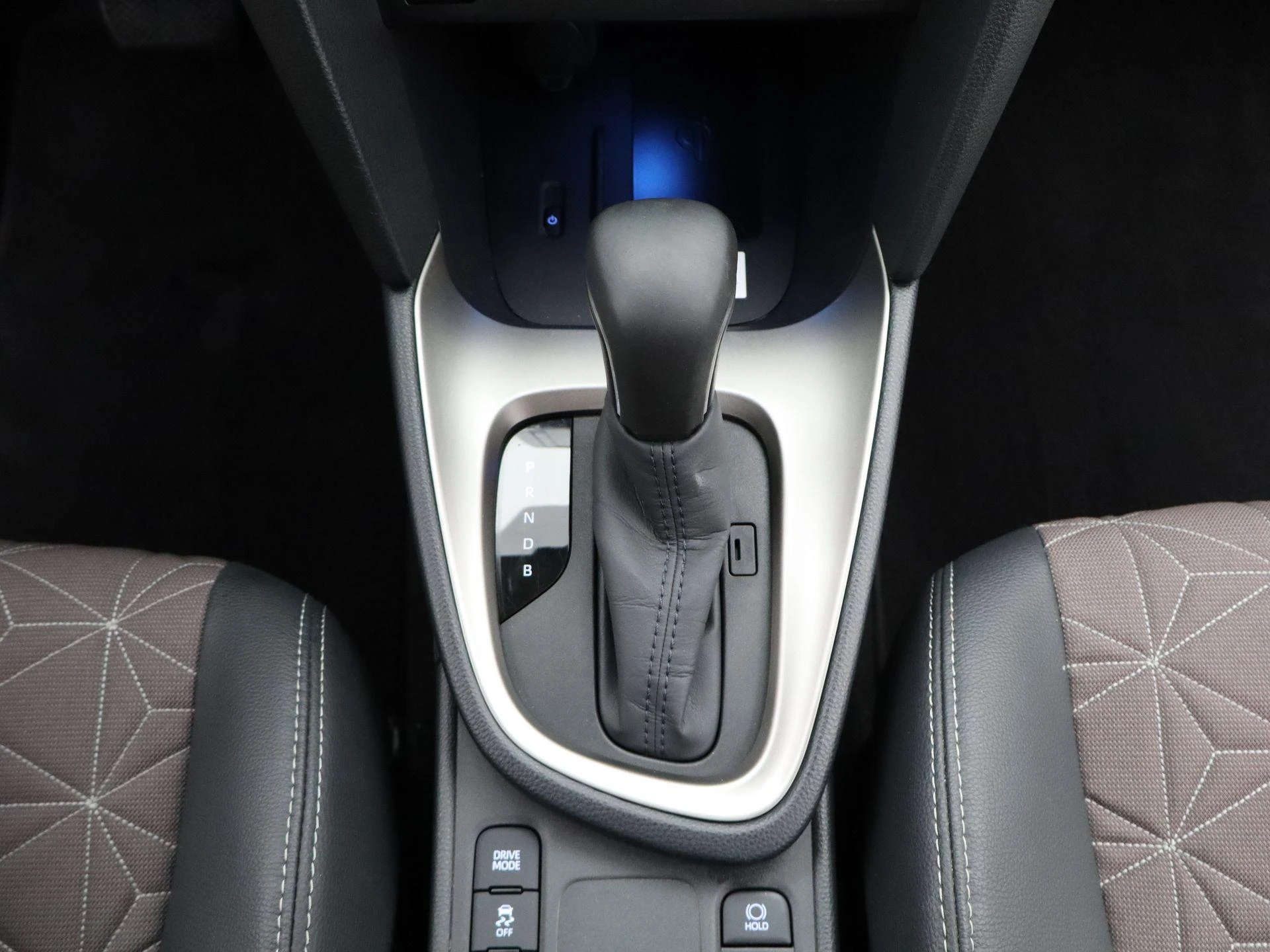 Toyota-Yaris Cross-image-20