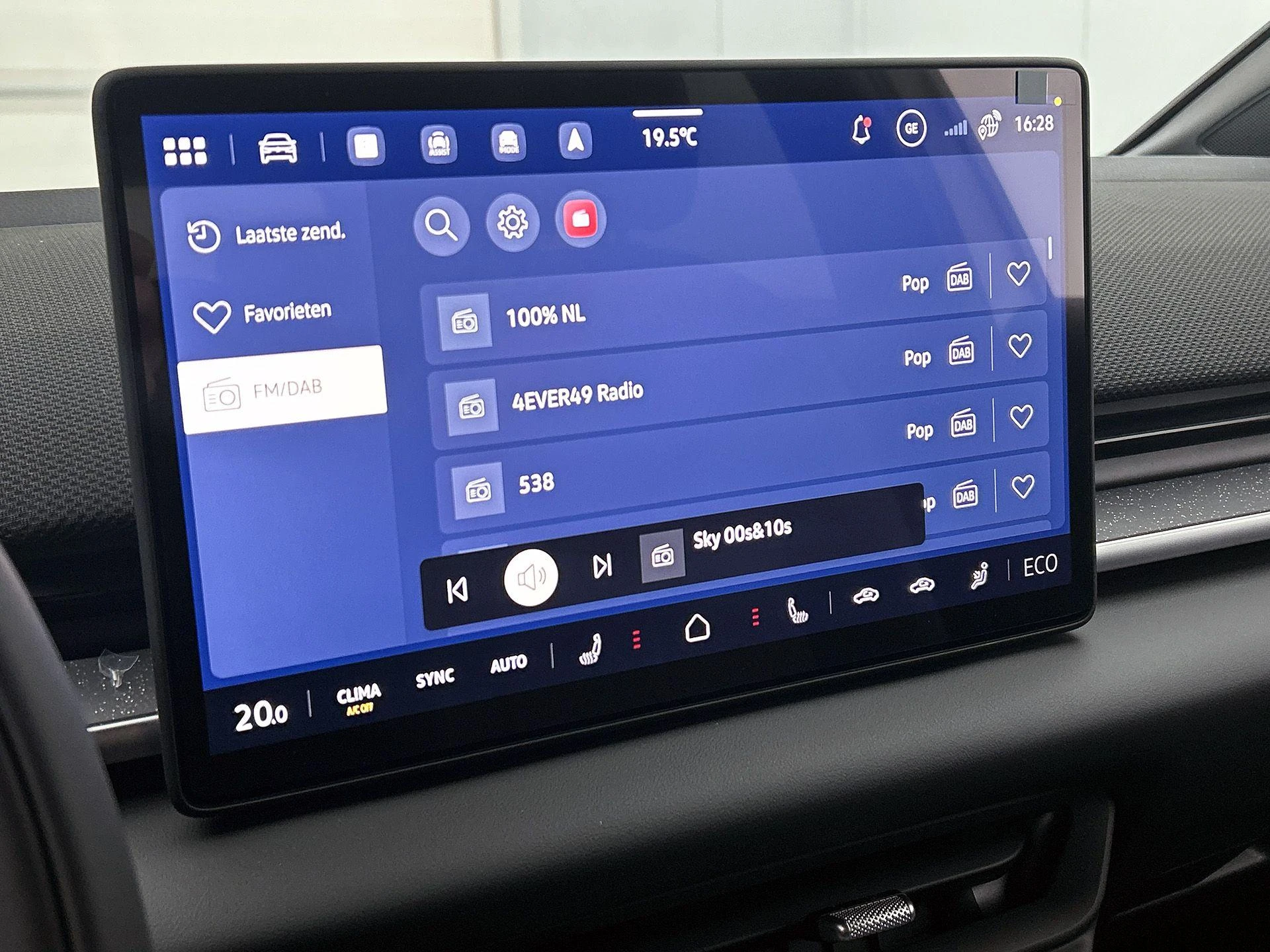 Volkswagen-ID.3 Neo-image-6