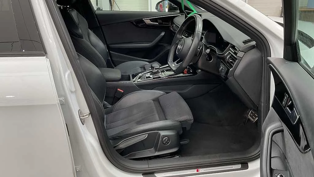 Audi-A4-image-35