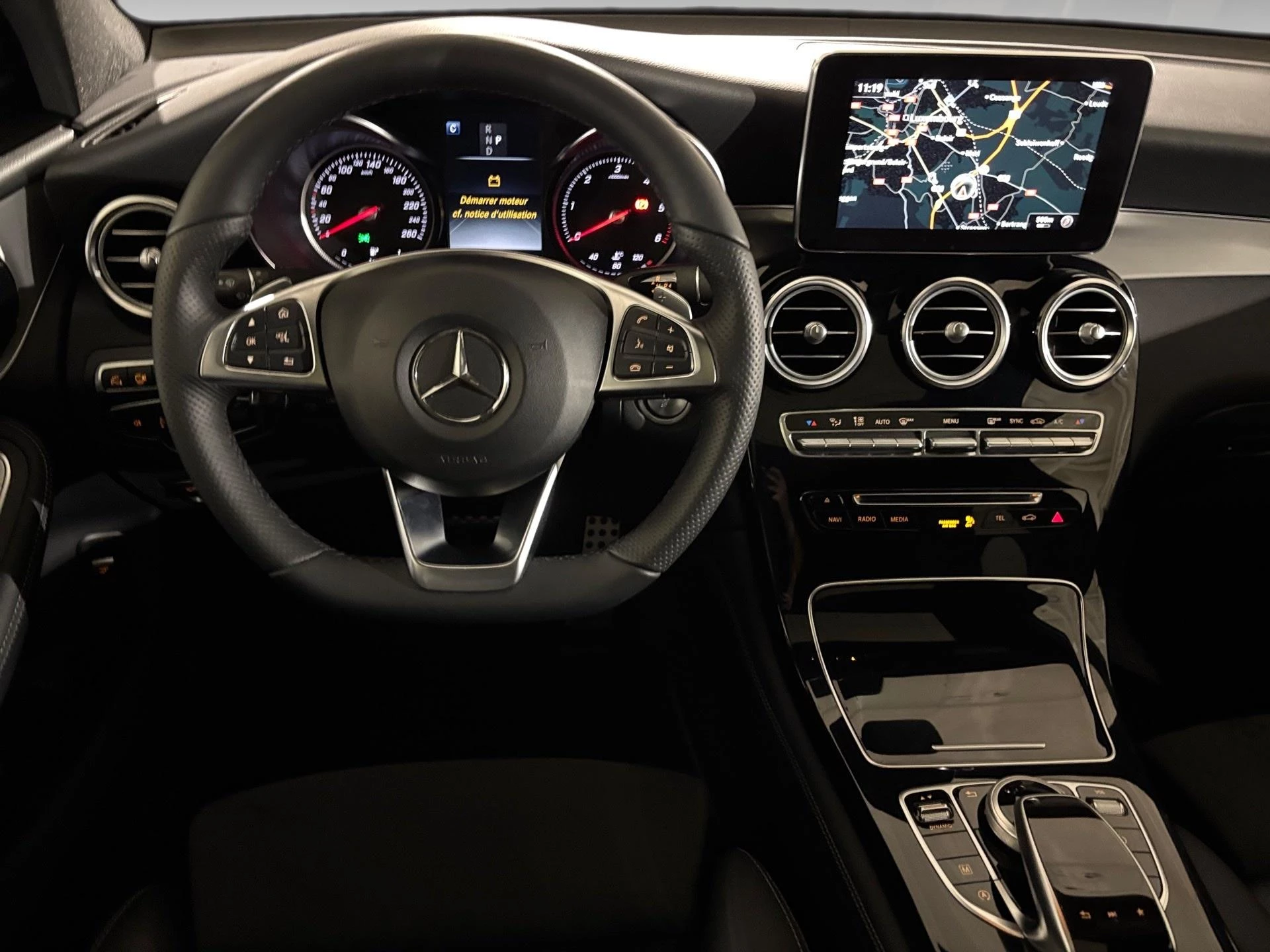 Mercedes-Benz-GLC-image-5