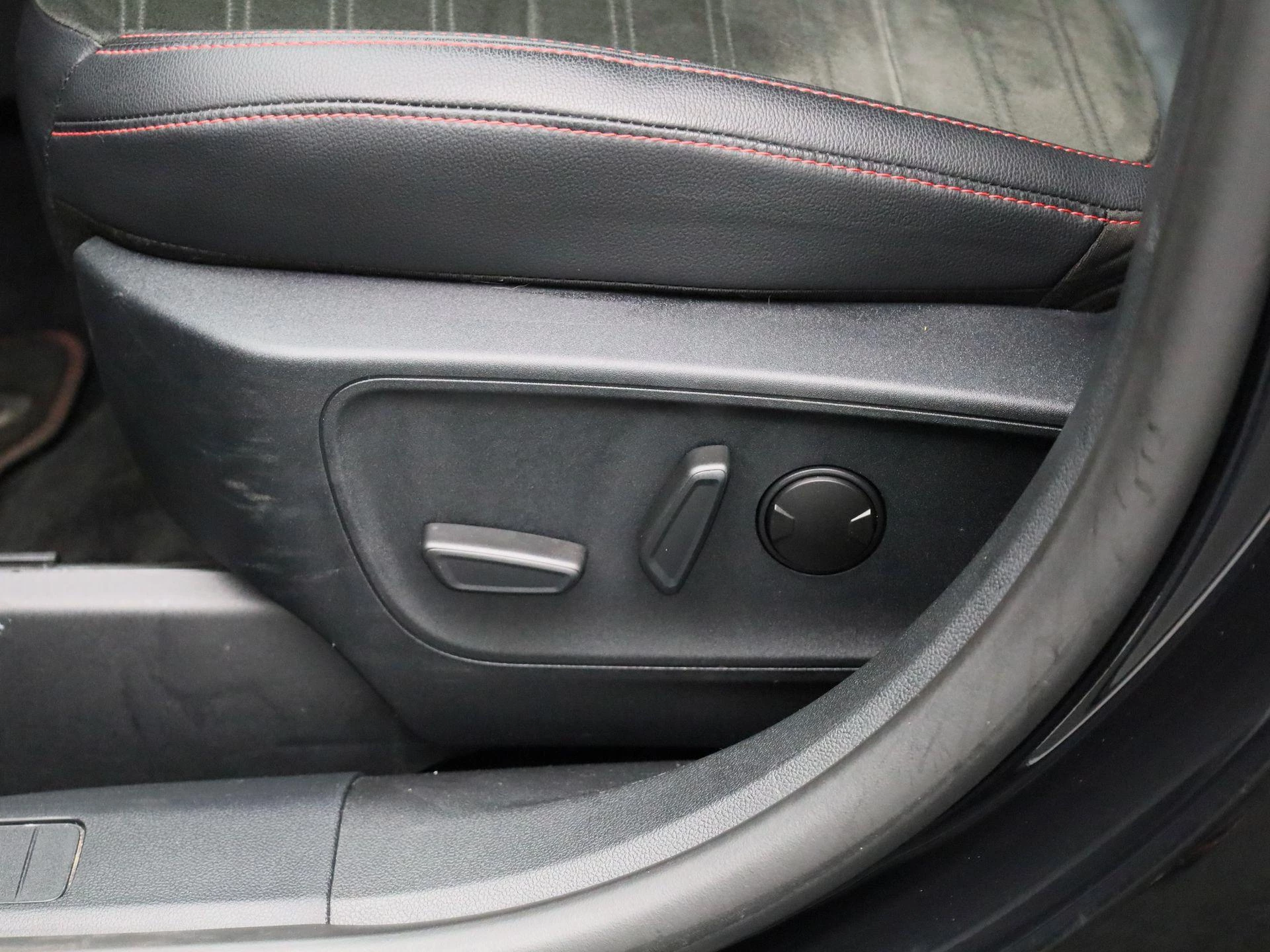 Ford-Kuga-image-32